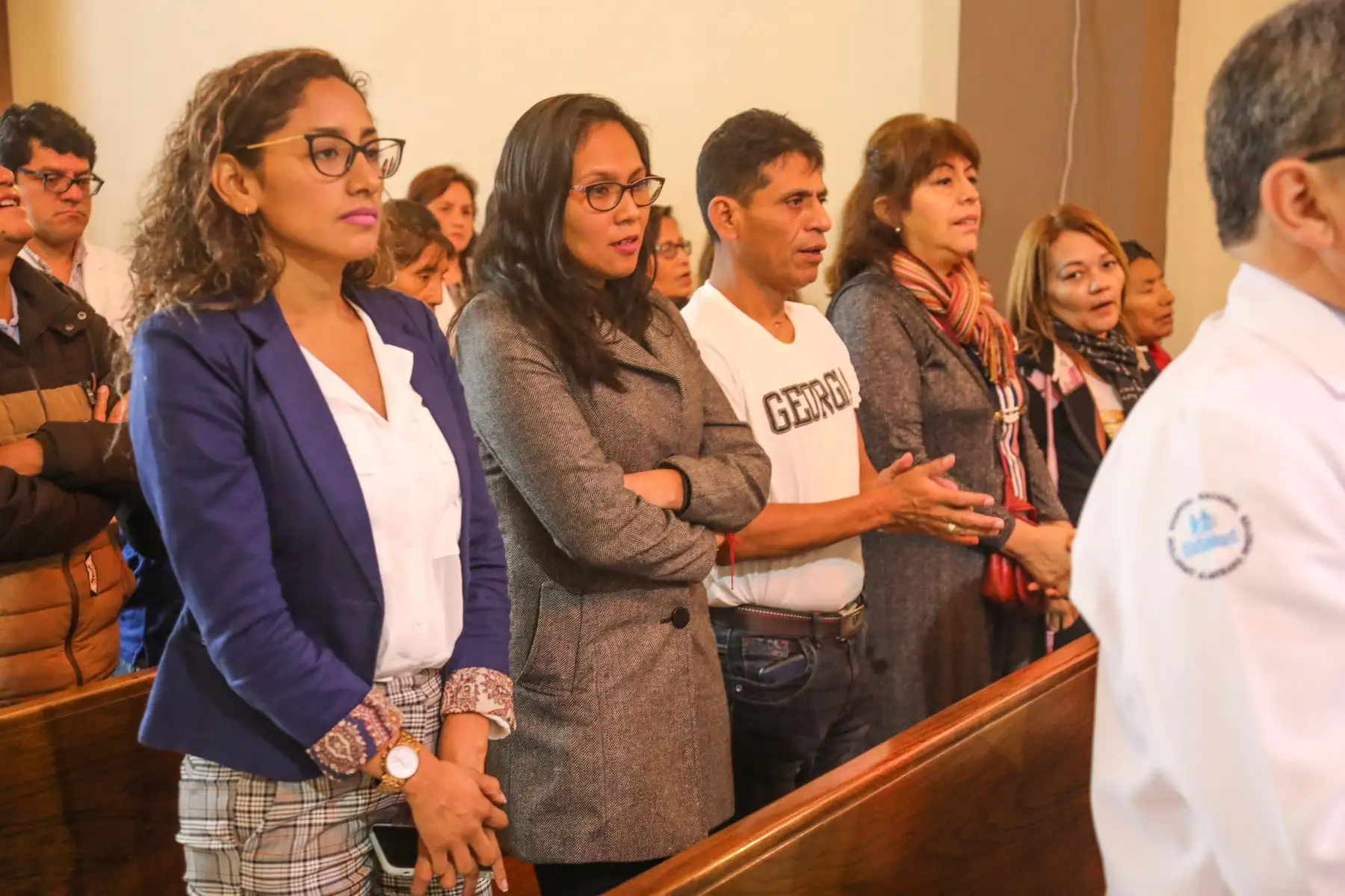 Pacientes Trasplantados del hospital Almenara realizaron una misa que congregó a decenas de personas que ahora tienen nueva oportunidad de vida.  Foto: ANDINA/ESSALUD