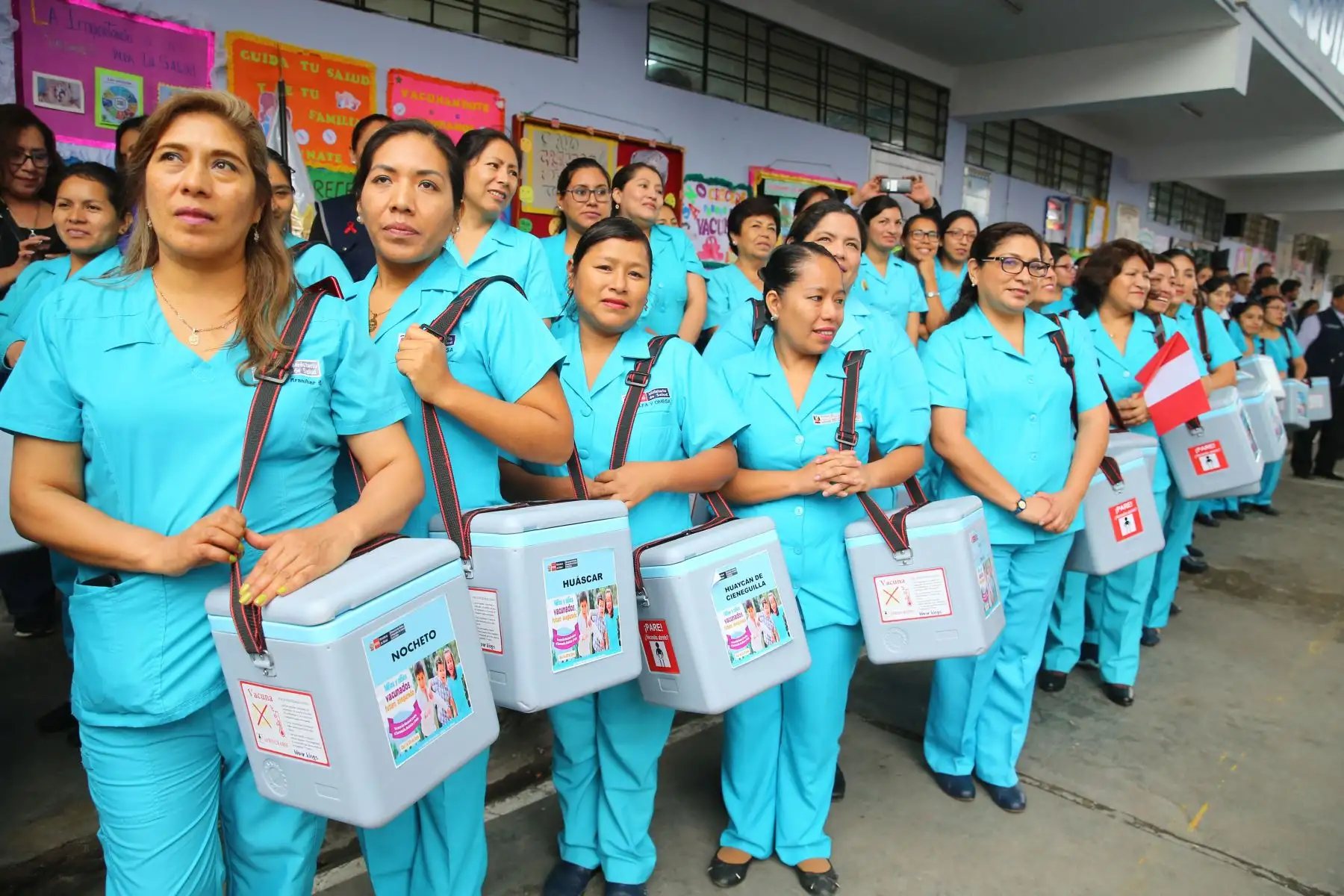 Zulema Tomás Gonzáles ministra de Salud y Gloria Montenegro, Ministra de la Mujer y poblaciones Vulnerables, Asisten al  Lanzamiento de la Vacunación Nacional contra el sarampión, y polio Perú 2019. Foto: ANDINA/Vidal Tarqui