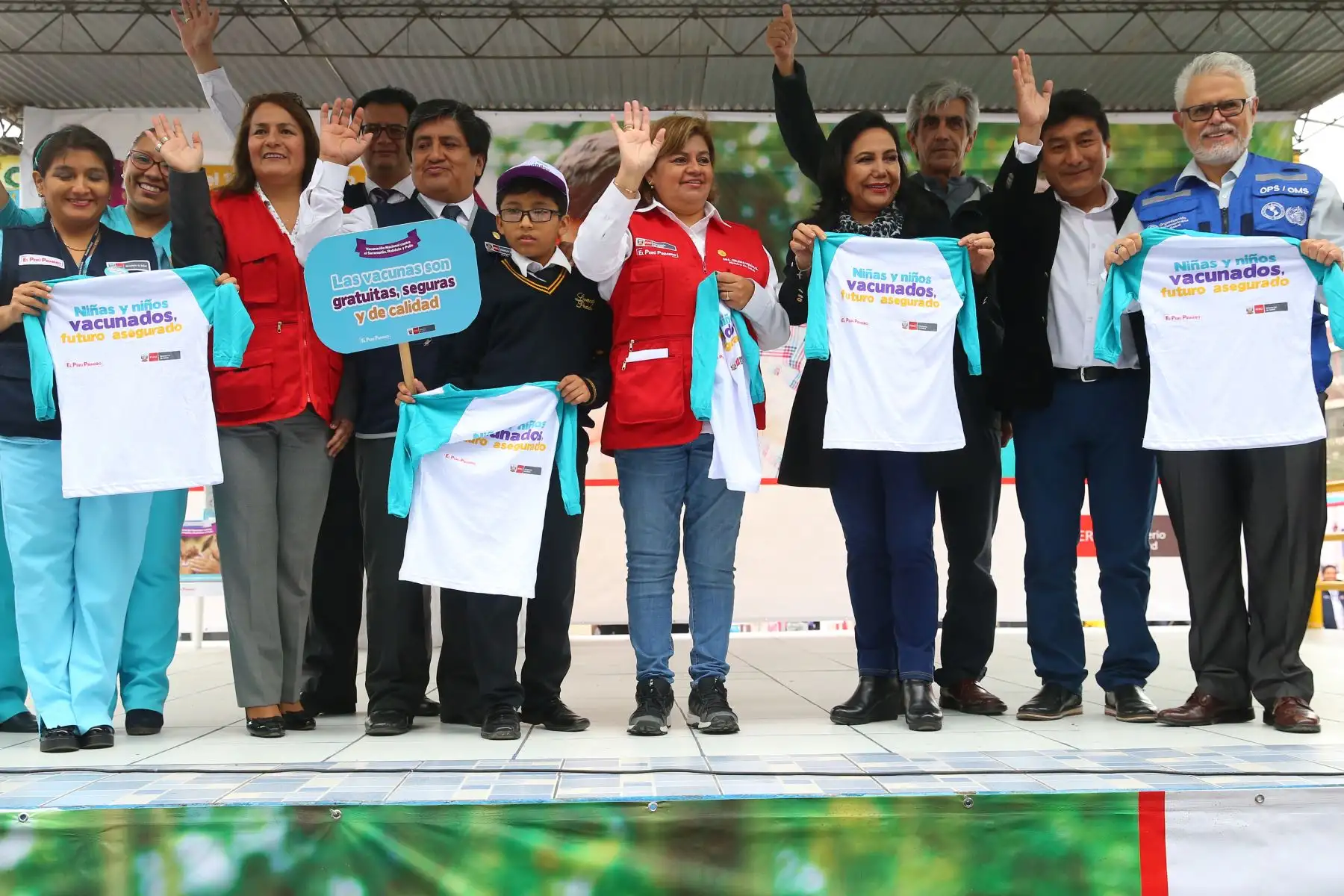 Zulema Tomás Gonzáles ministra de Salud y Gloria Montenegro, Ministra de la Mujer y poblaciones Vulnerables, Asisten al  Lanzamiento de la Vacunación Nacional contra el sarampión, y polio Perú 2019. Foto: ANDINA/Vidal Tarqui