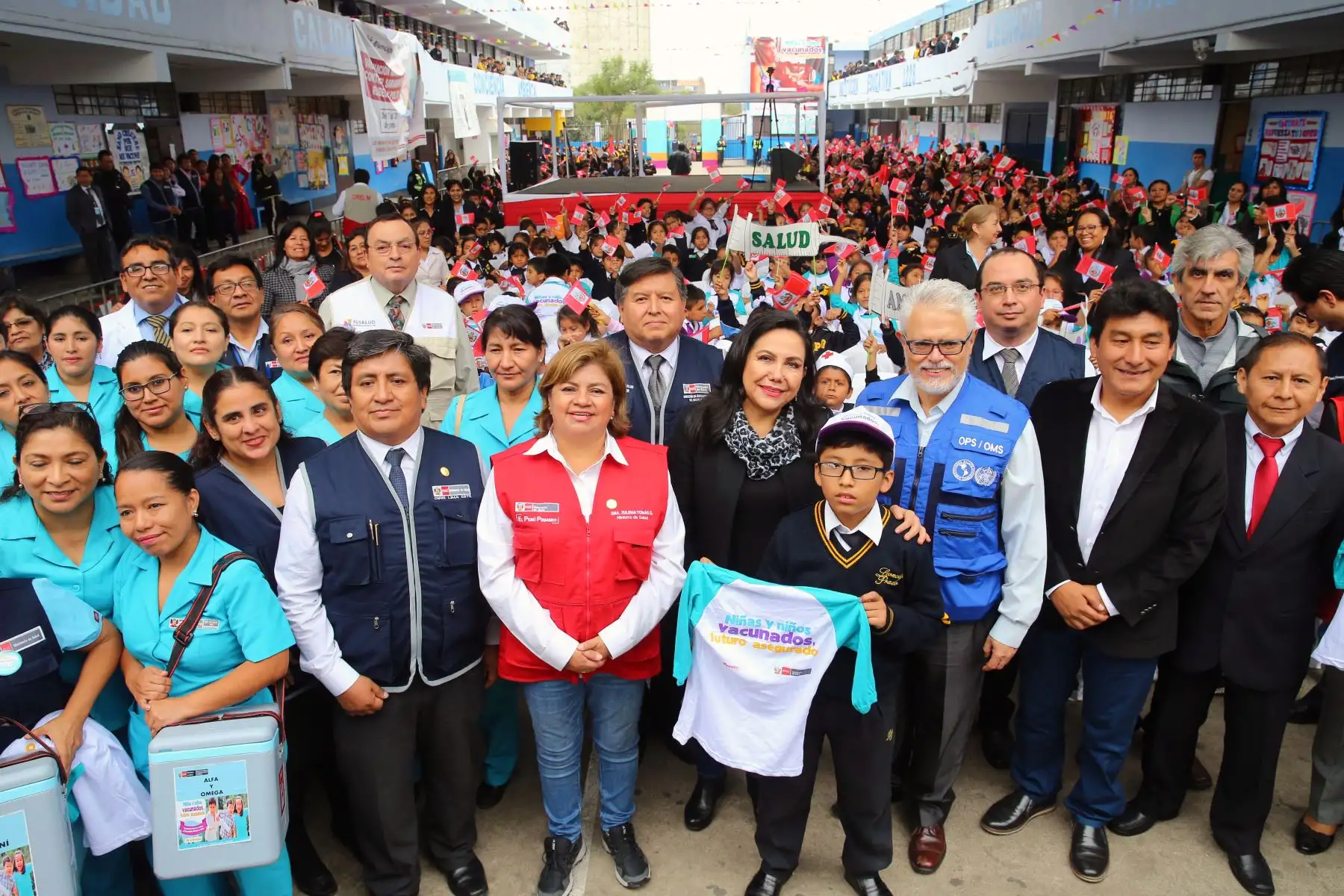 Zulema Tomás Gonzáles ministra de Salud y Gloria Montenegro, Ministra de la Mujer y poblaciones Vulnerables, Asisten al  Lanzamiento de la Vacunación Nacional contra el sarampión, y polio Perú 2019. Foto: ANDINA/Vidal Tarqui