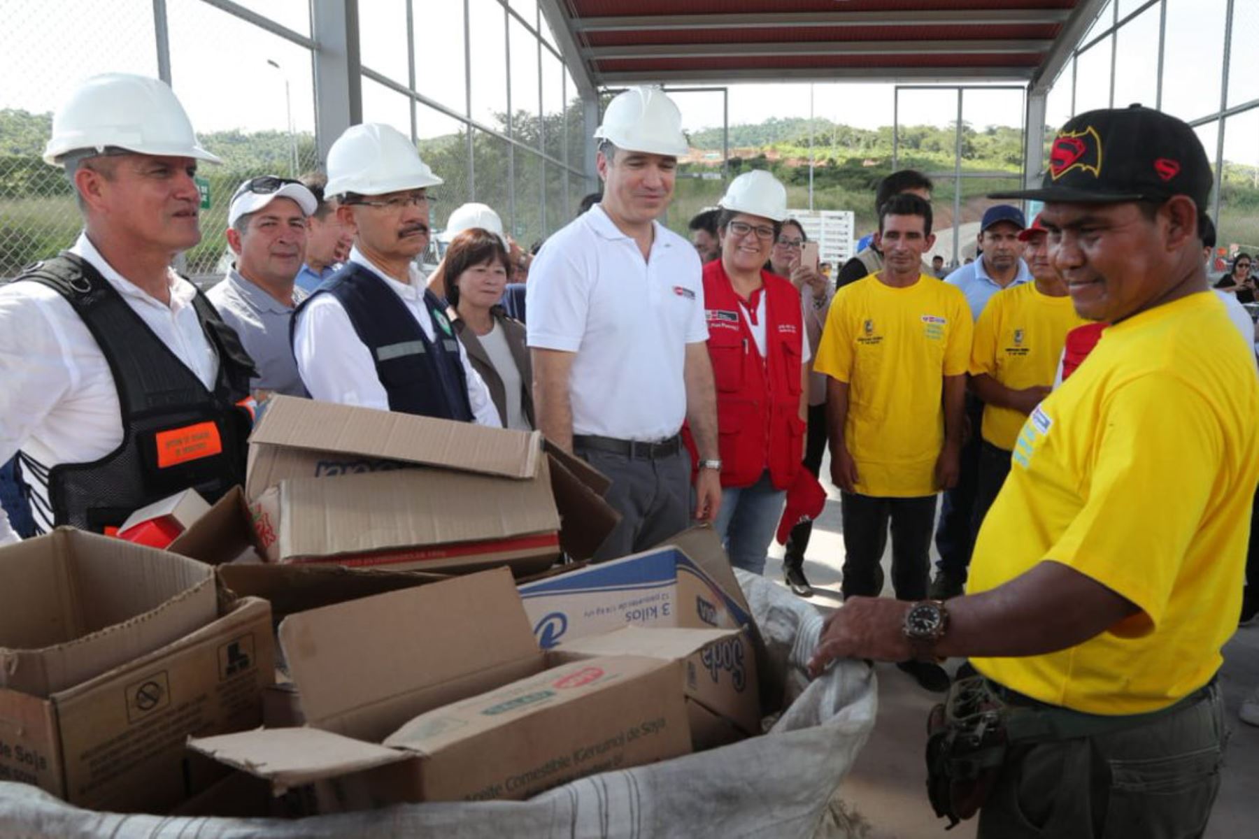 Autoridades del Ejecutivo inauguran planta de valorización de residuos sólidos en región San Martín