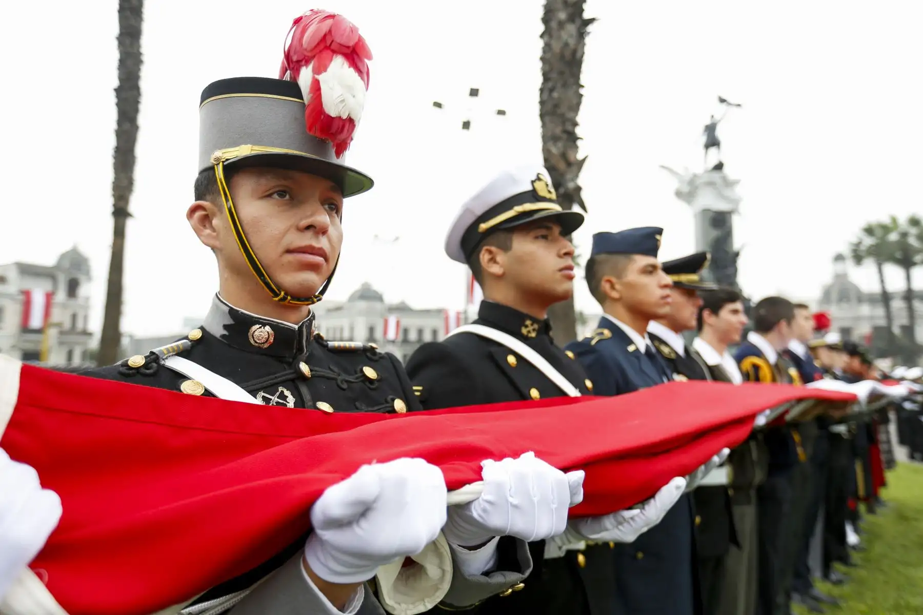 Jefe de Estado, Martín Vizcarra, preside ceremonia por el 139 Aniversario de la Batalla de Arica y Renovación del Juramento de Fidelidad a la Bandera. Foto: ANDINA/Prensa Presidencia