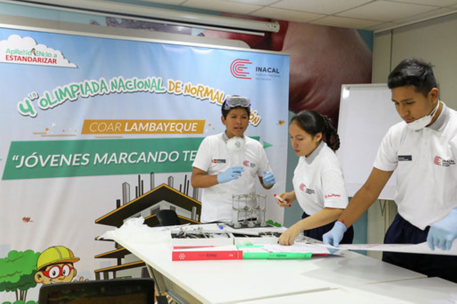 Escolares del COAR Lambayeque ganaron Cuarta Olimpiada Nacional de Normalización y representarán al Perú en Olimpiada Internacional de Normalización a realizarse en Corea del Sur.