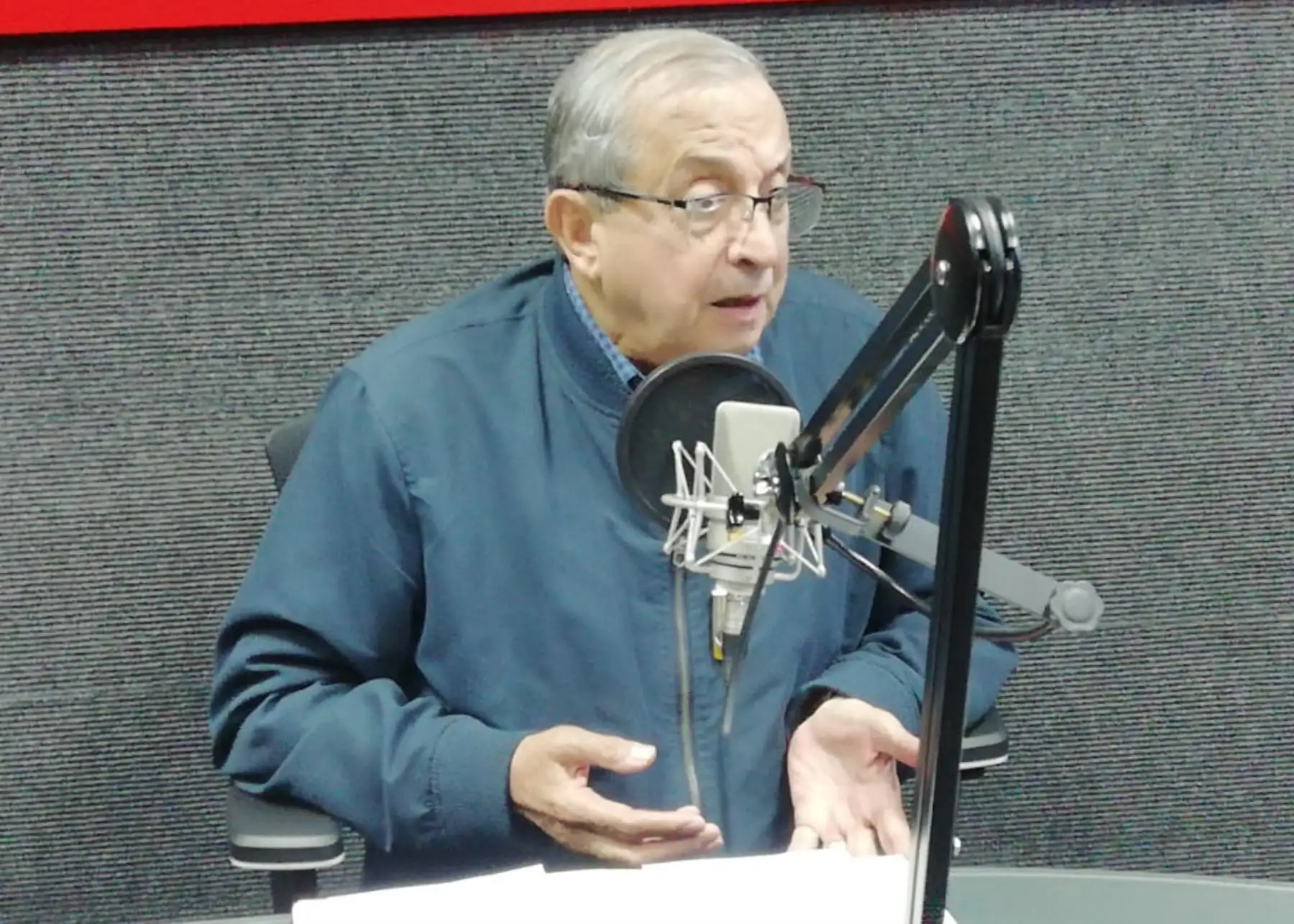 Daniel Mora.