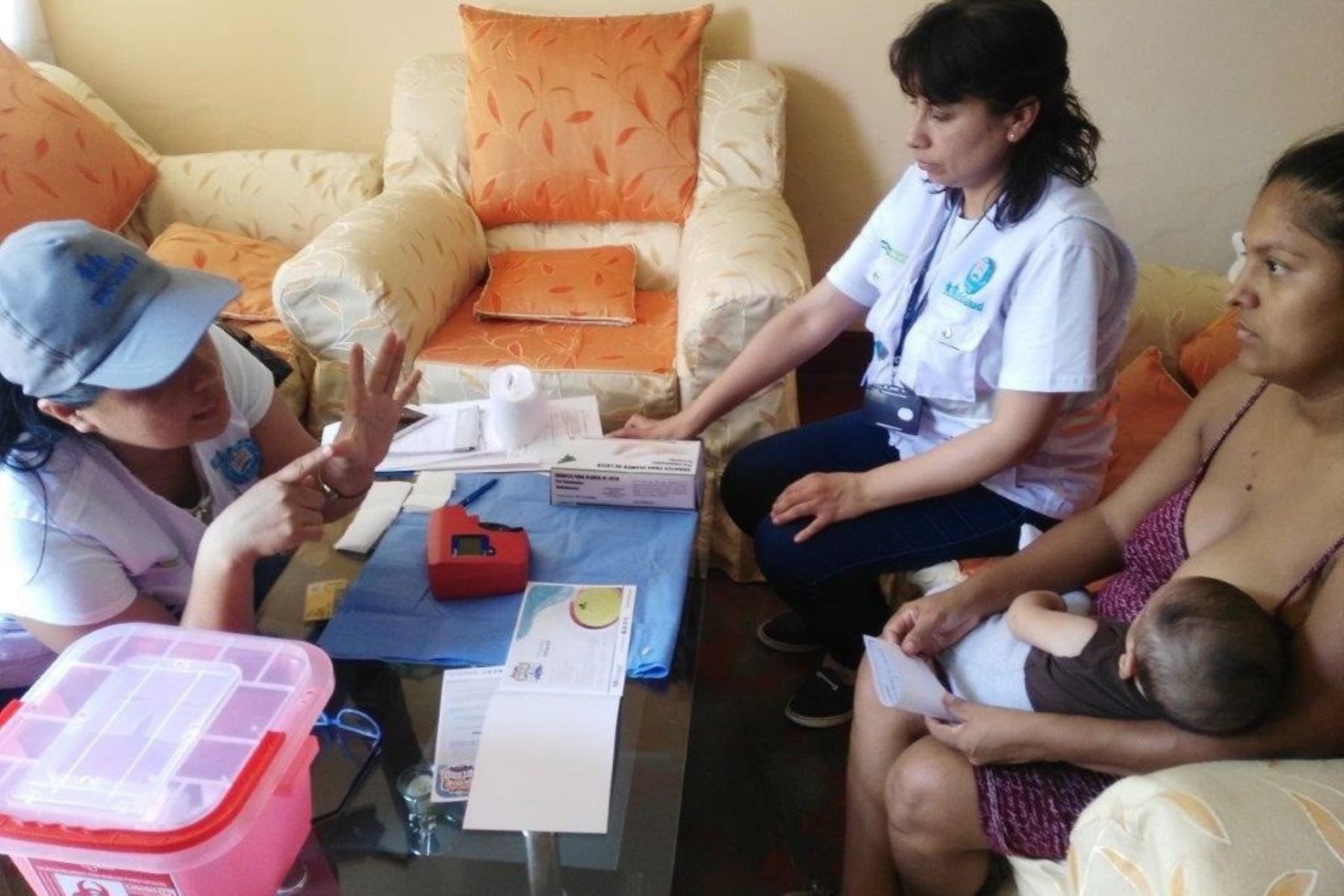 Anemia: EsSalud verifica en hogares prevención y tratamiento a 33,261 niños en el país