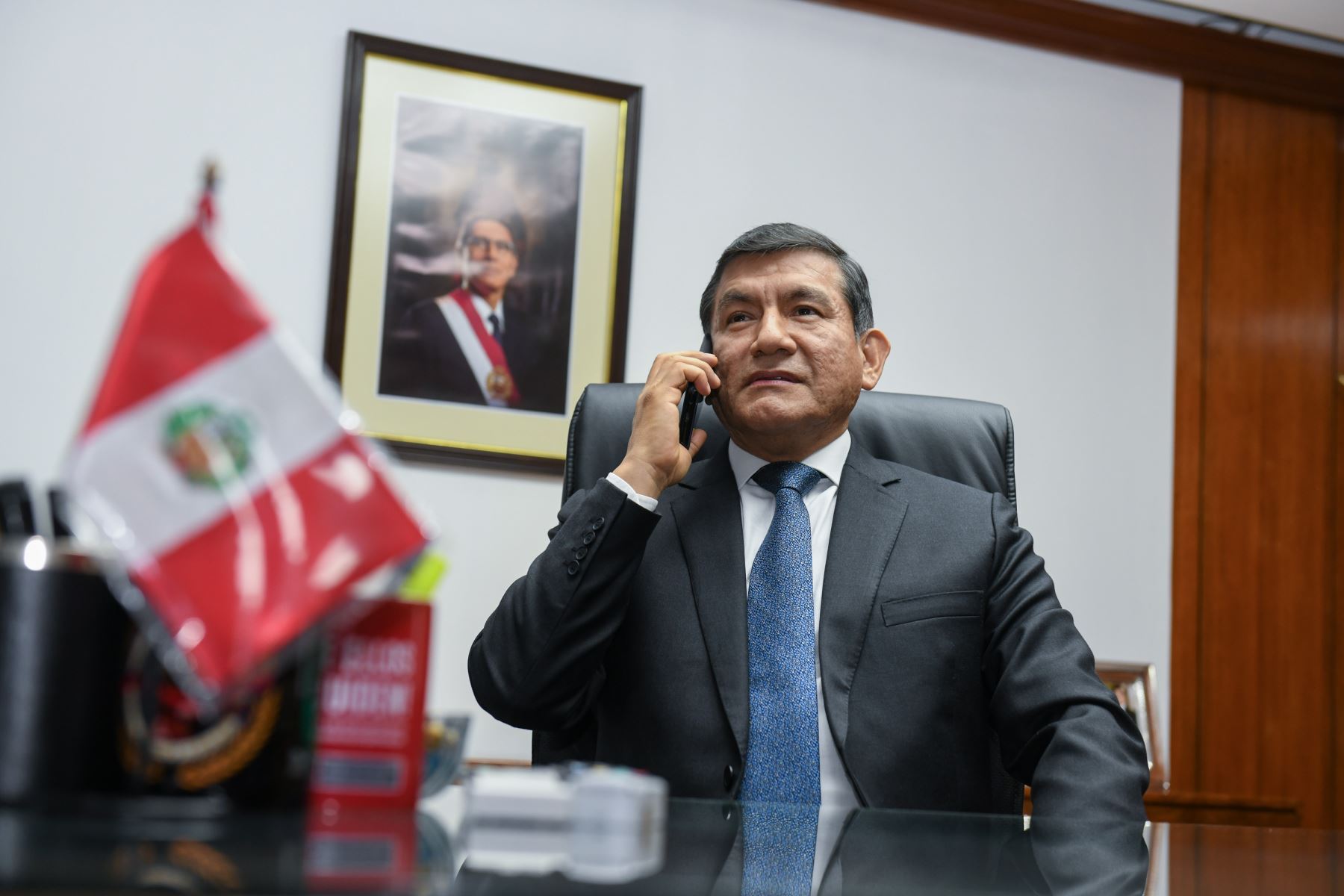 El ministro del Interior, Carlos Morán,se comunicó con la madre del suboficial que abatió a presunto delincuente en Piura.