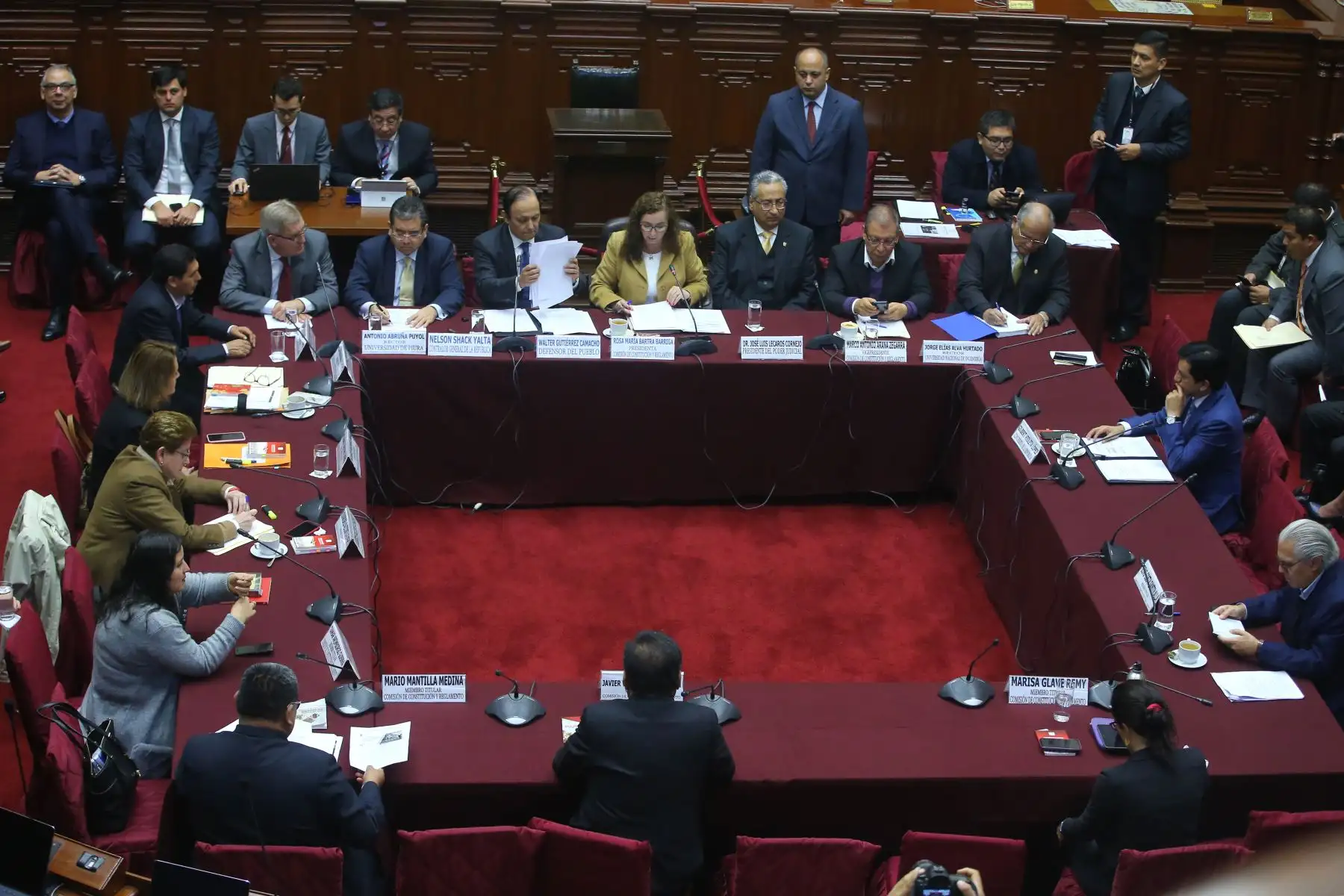 La Comisión Especial para elegir a los miembros de la Junta Nacional de Justicia (JNJ) se presenta ante la Comisión de Constitución del Congreso a fin de informar los avances de su trabajo. Foto: ANDINA/Vidal Tarqui