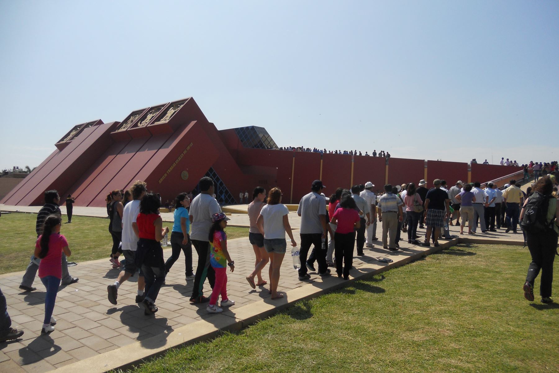 El Museo Tumbas Reales de Sipán (Lambayeque) registró 2,378 visitas durante el domingo 2 de junio, día en que se efectuó una nueva edición de Museos Abiertos.