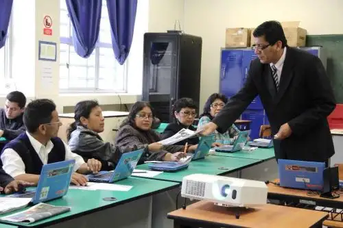 Minedu: 23,000 maestros de secundaria serán capacitados. Foto: ANDINA/Minedu.