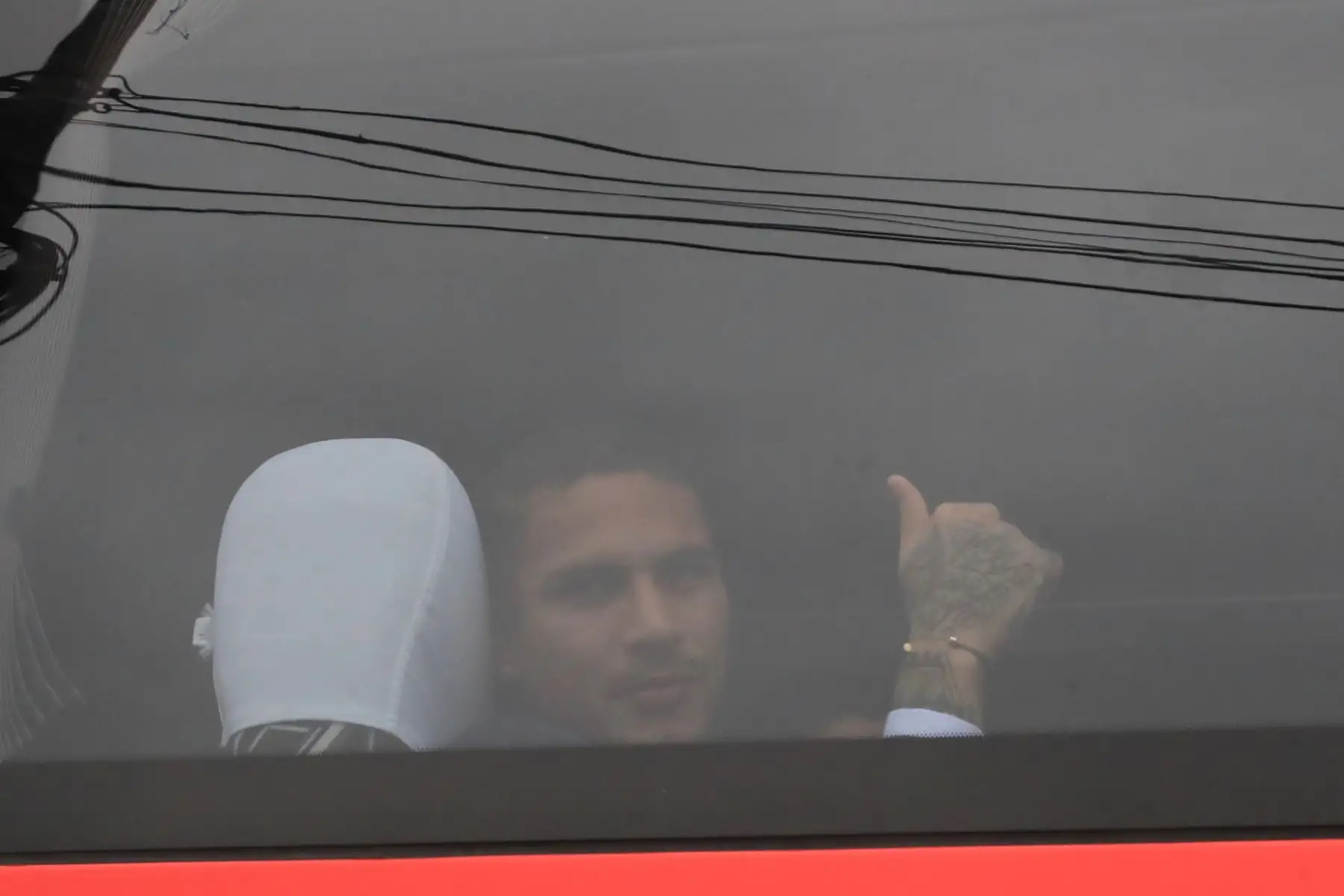 Traslado de la selección bicolor desde la Videna al Aeropuerto Jorge Chávez.

Foto: ANDINA/Juan Carlos Guzmán Negrini.