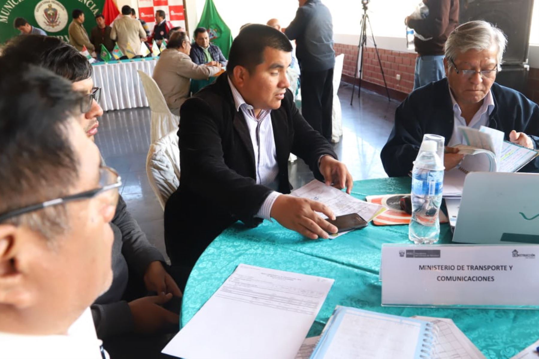 Municipios de Cajamarca realizan consultas en ventanilla múltiple implementado por la Autoridad para la Reconstrucción con Cambios. ANDINA/Difusión