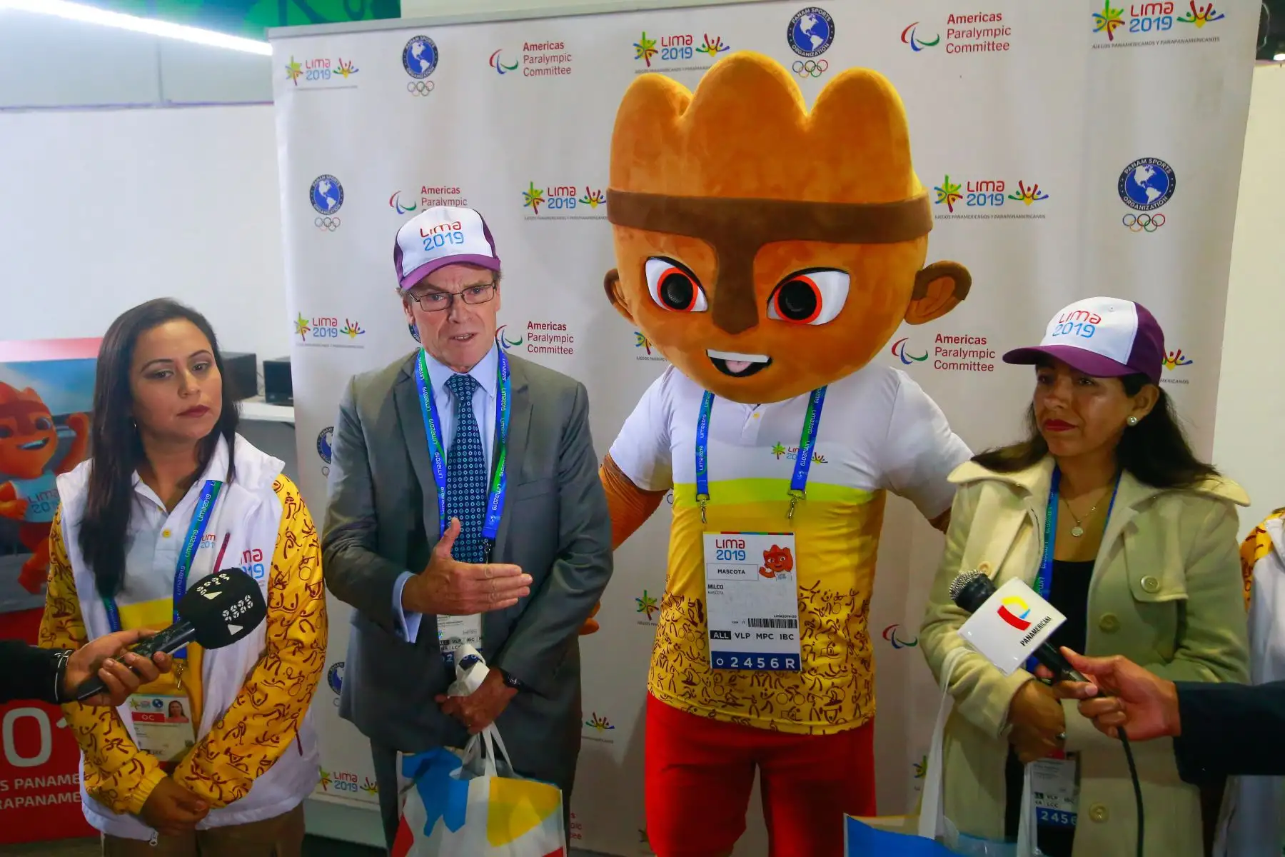 Inicio de operaciones del centro de acreditación y uniformes de Lima 2019. Foto: ANDINA/Héctor Vinces