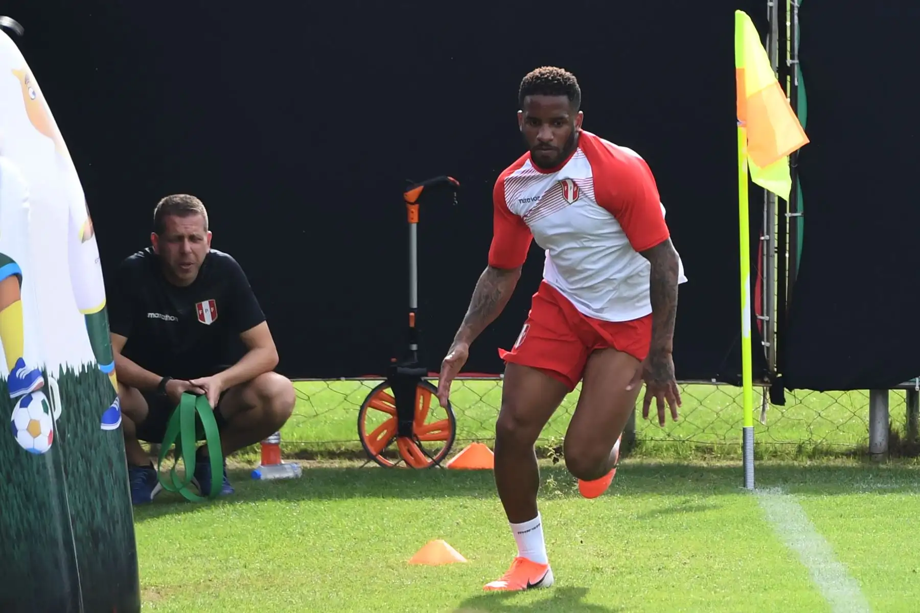Entrenamiento de la Selección Peruana en Porto Alegre, Brasil. Foto: AFP
