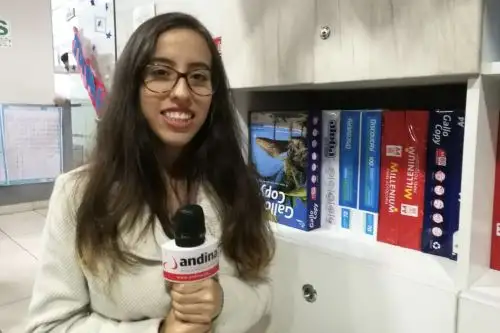 Valerie Aguilar Dellisanti no le teme a los obstáculos, enfrenta los desafíos que demanda estudiar una carrera universitaria con tranquilidad y confianza. Ella bue becada por las mejores universidades del mundo. ANDINA/Difusión