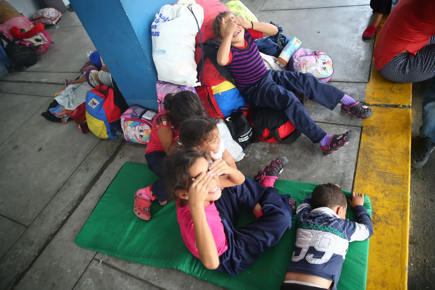 Migraciones ratificó que a partir de las 00:00 horas, de hoy se implementará la medida dictada por el Gobierno peruano para admitir el ingreso al país de ciudadanos venezolanos solo con pasaporte y la visa respectiva. Foto: ANDINA/Luis Iparraguirre