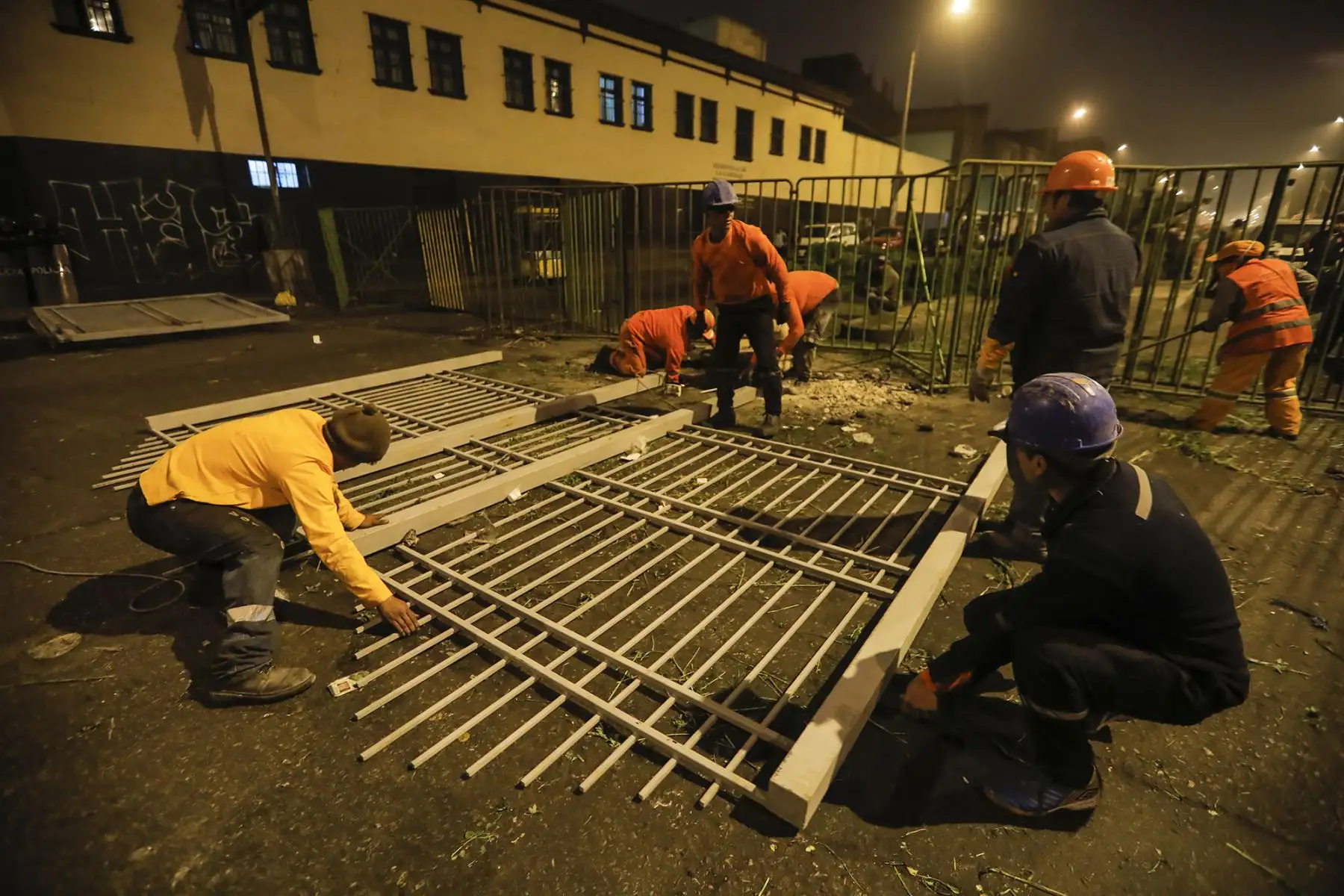 El alcalde Jorge Muñoz encabezó está madrugada el exitoso megaoperativo de la Municipalidad de Lima que logró recuperar 13 cuadras de la avenida Aviación que habían sido tomadas por el comercio informal desde hace varias décadas. Foto: ANDINA/ Difusión