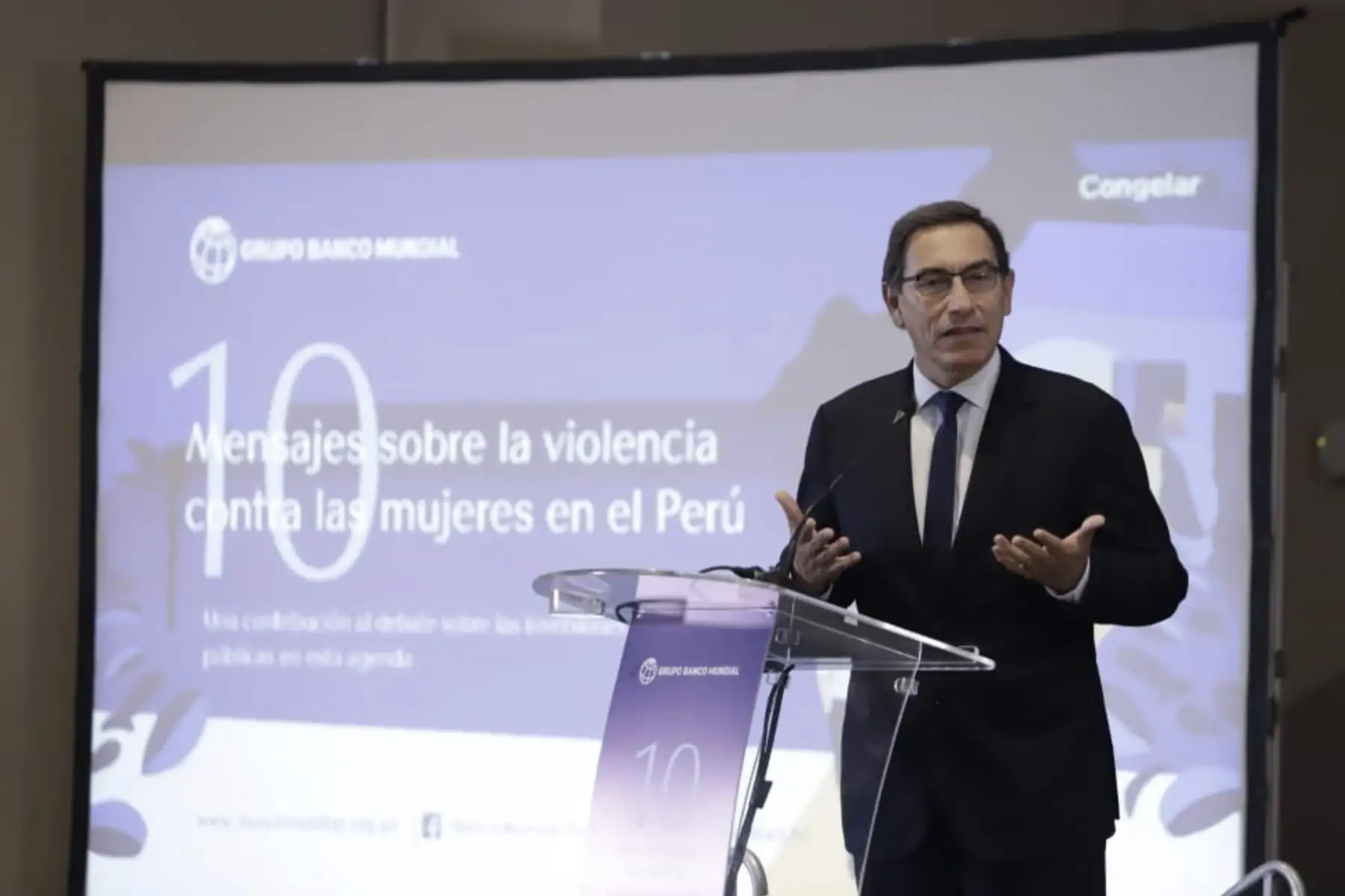 Presidente Vizcarra participa en la presentación del estudio “ 10 mensajes sobre la violencia contra las mujeres en el Perú” que analiza el gasto público en intervenciones sobre prevención y atención a la violencia de género.
Foto: ANDINA/Prensa Presidencia