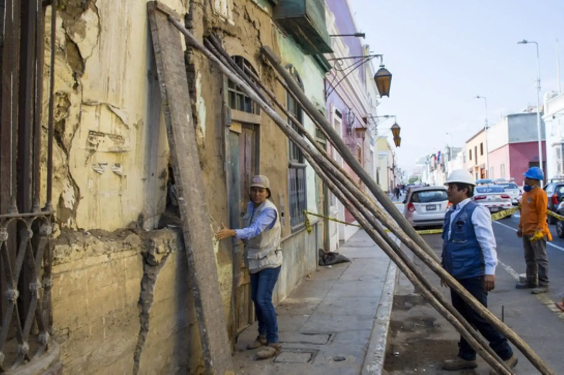 Trujillo: inician desmontaje de casonas republicanas en avanzado deterioro