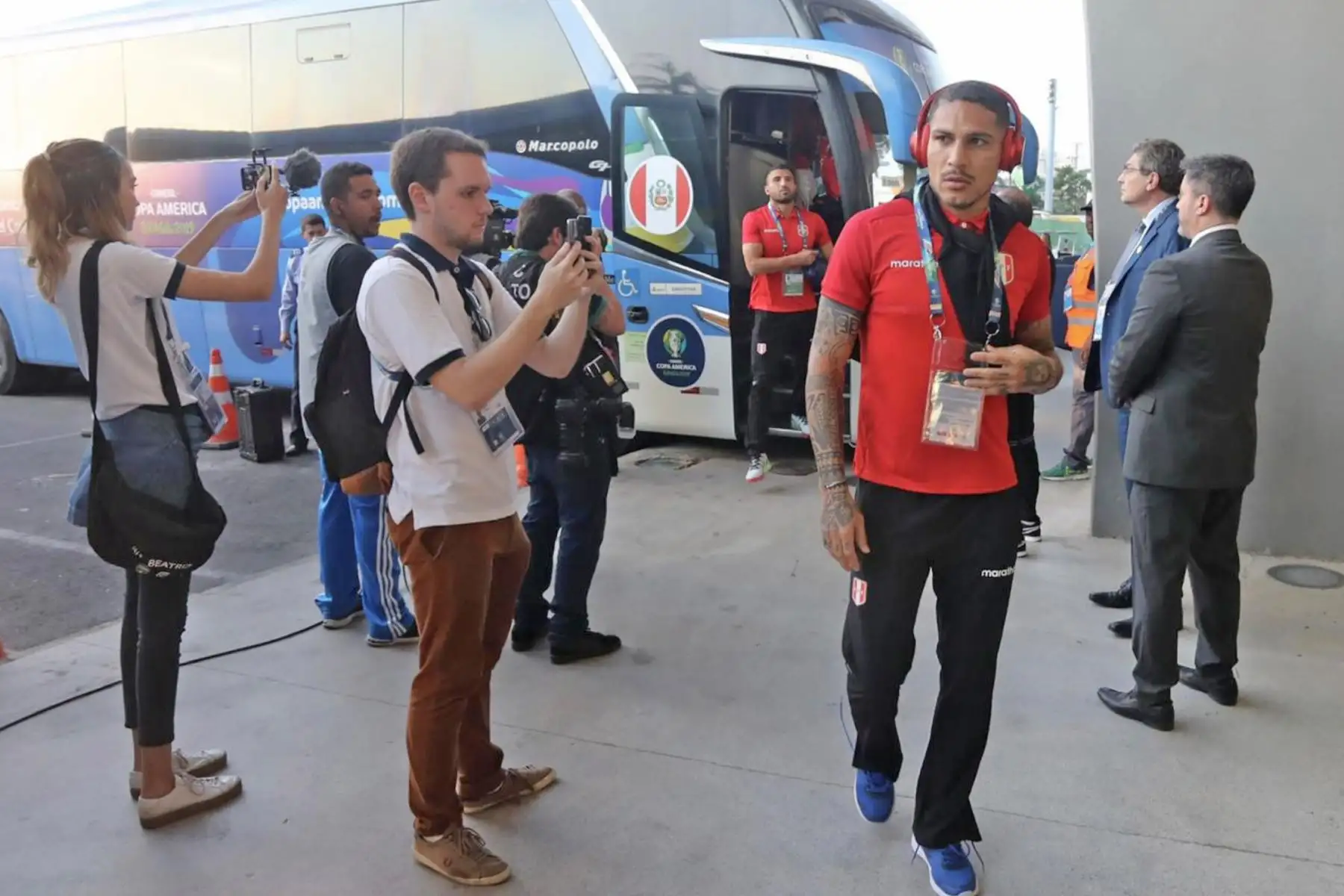 Llegada de la Selección Peruana de Fútbol al Estadio Maracaná para enfrentar a Bolivia. Foto: FPF