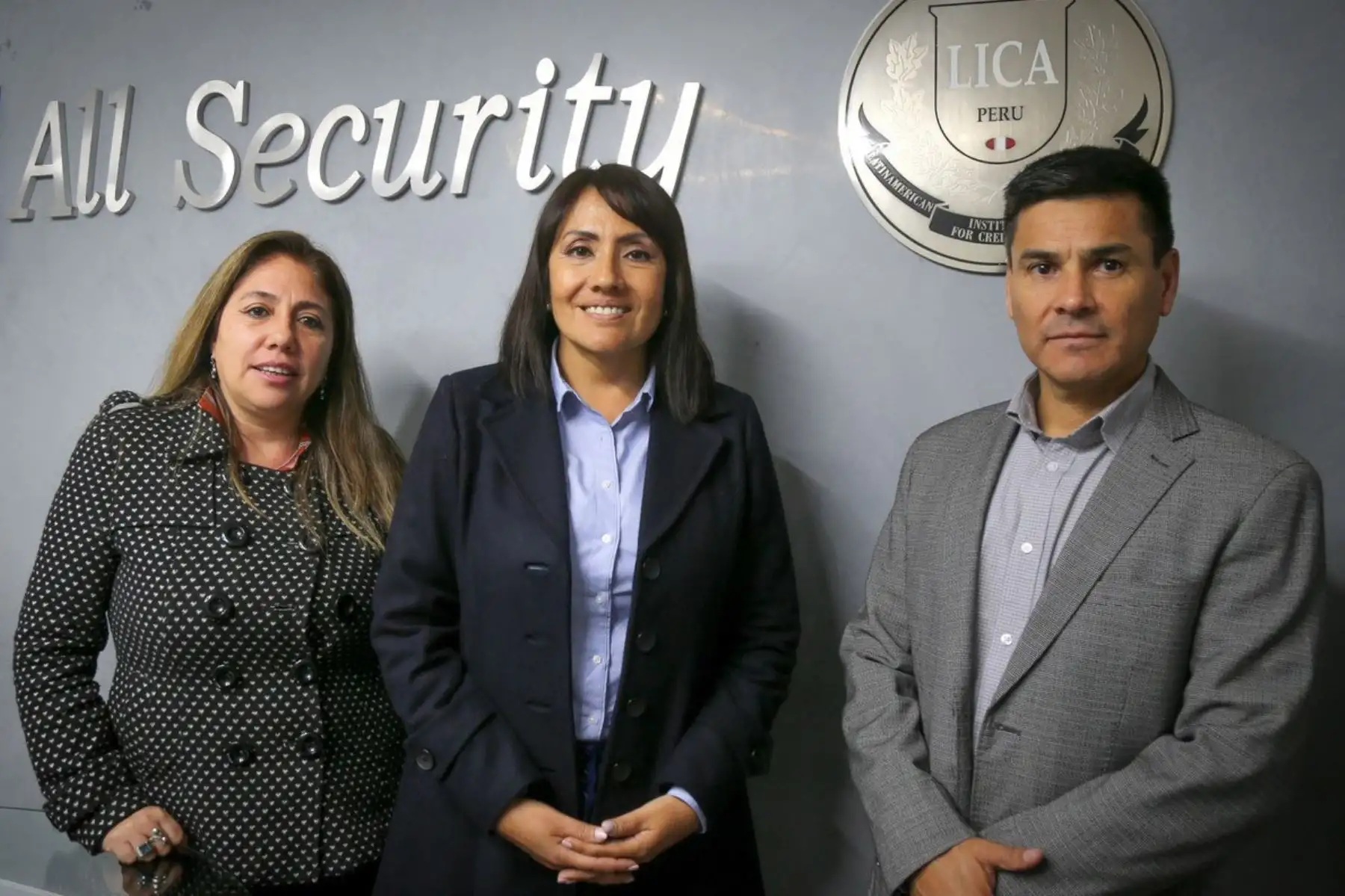 Ministra María Jara fue la primera en someterse a esta prueba. ANDINA/Difusión
