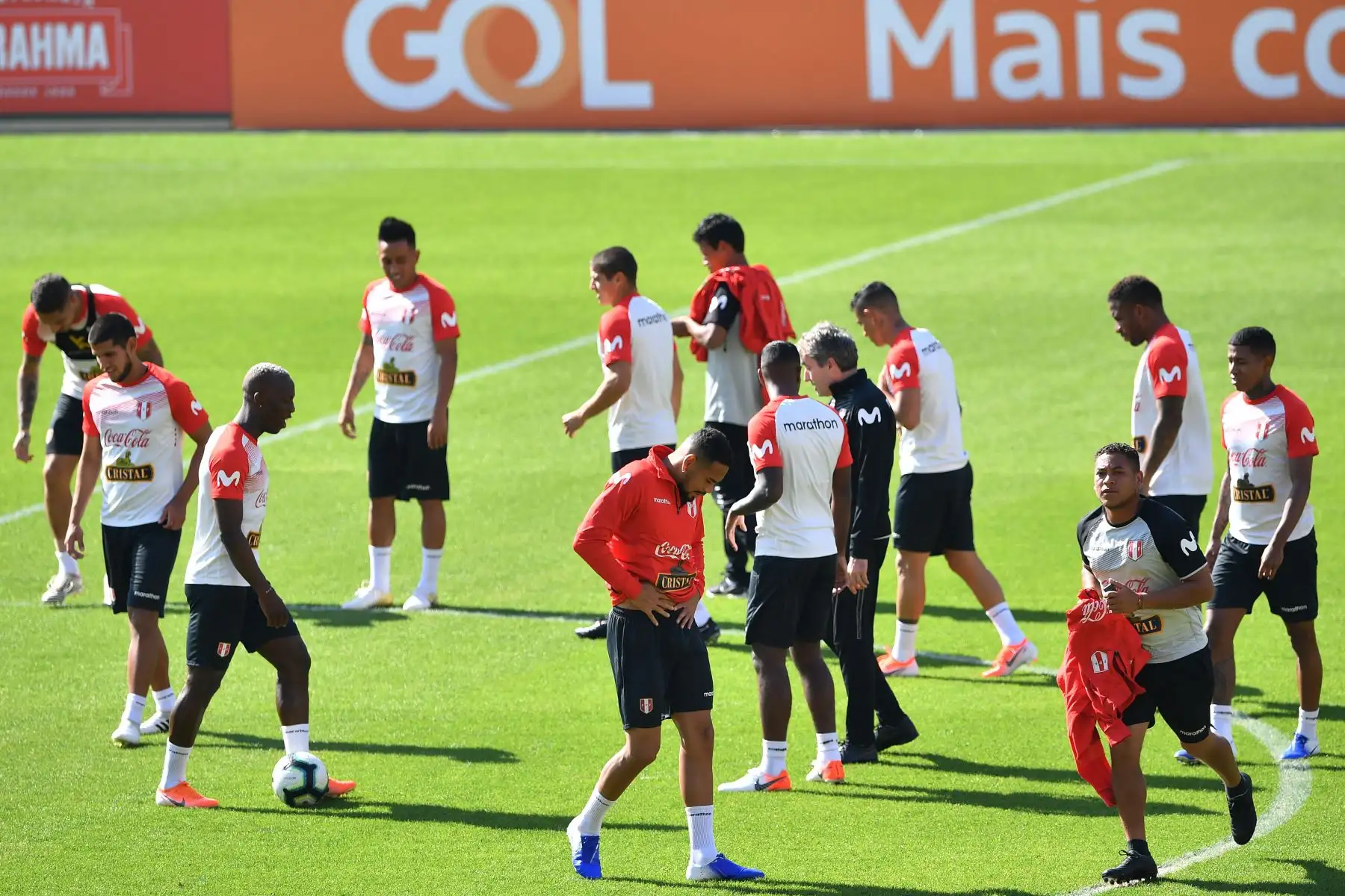 Entrenamiento de la Selección peruana de fútbol en el estadio Pacaembu de São Paulo (Brasil). Perú se enfrenta este sábado a Brasil en un partido por el grupo A de la Copa América. Foto: AFP