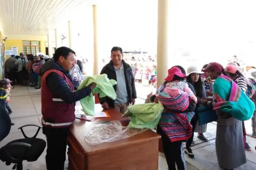 Tambos cuentan con más de 23,000 kits de abrigo para atender posibles emergencia en seis regiones del país. ANDINA/Difusión