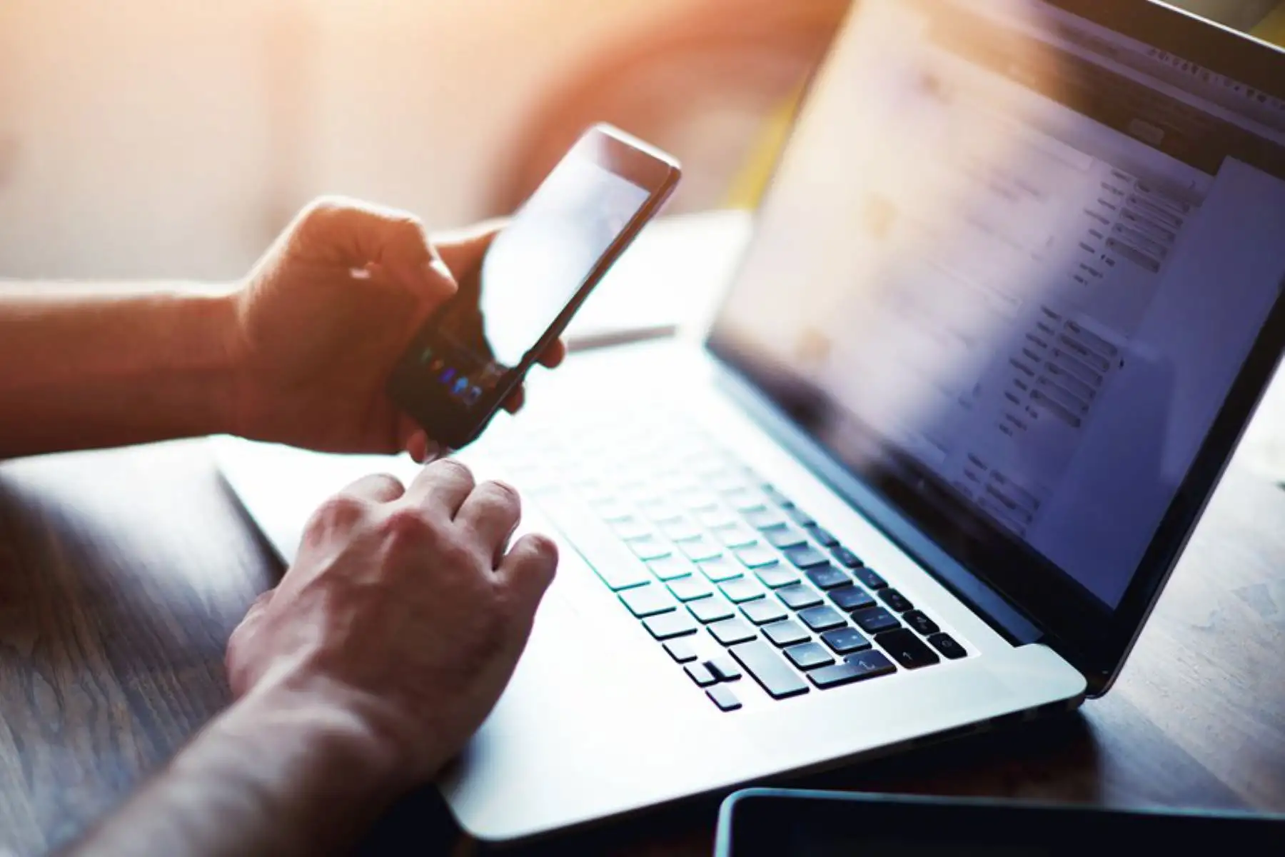 Evite los riesgos que implica acceder a la banca digital. INTERNET/Medios