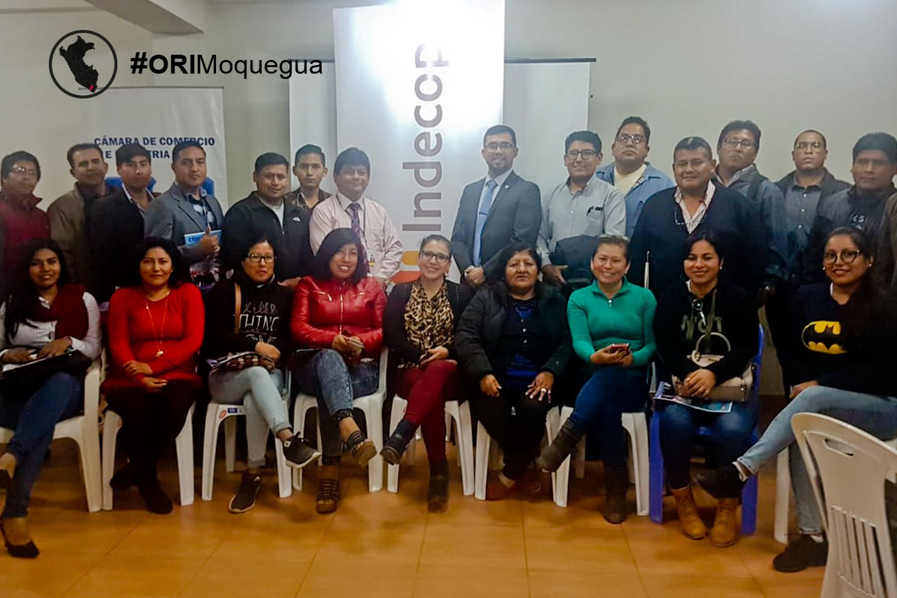 Indecopi capacitó a emprendedores de Moquegua sobre la importancia del registro de marcas colectivas.