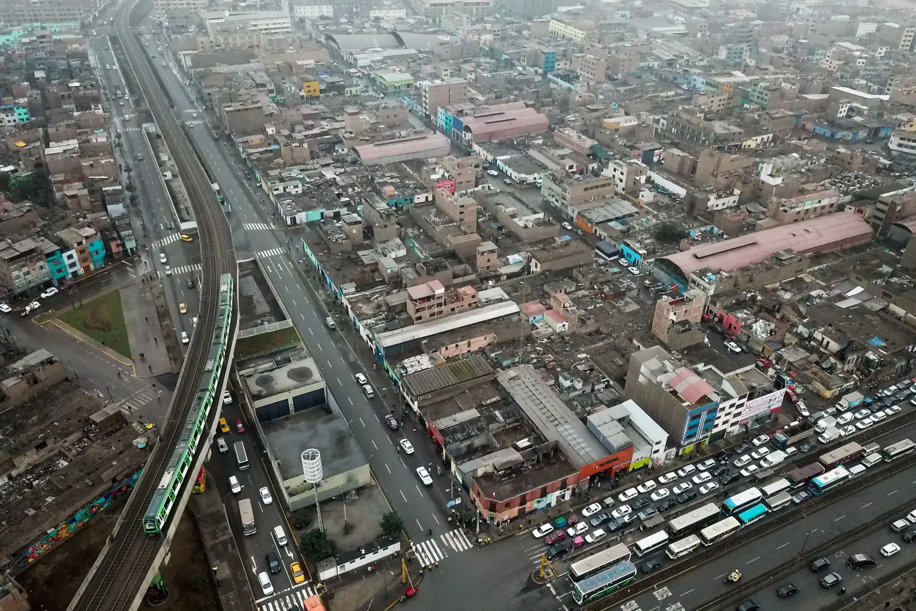Imágenes con drone: el nuevo rostro de la avenida Aviación. Foto: ANDINA/ Juan Carlos Guzman