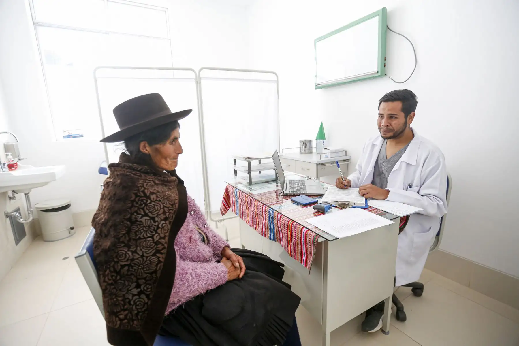 Huancavelica: nuevo centro de salud de Paucarbamba atenderá a más de 17,000 pobladores. ANDINA/Prensa Presidencia