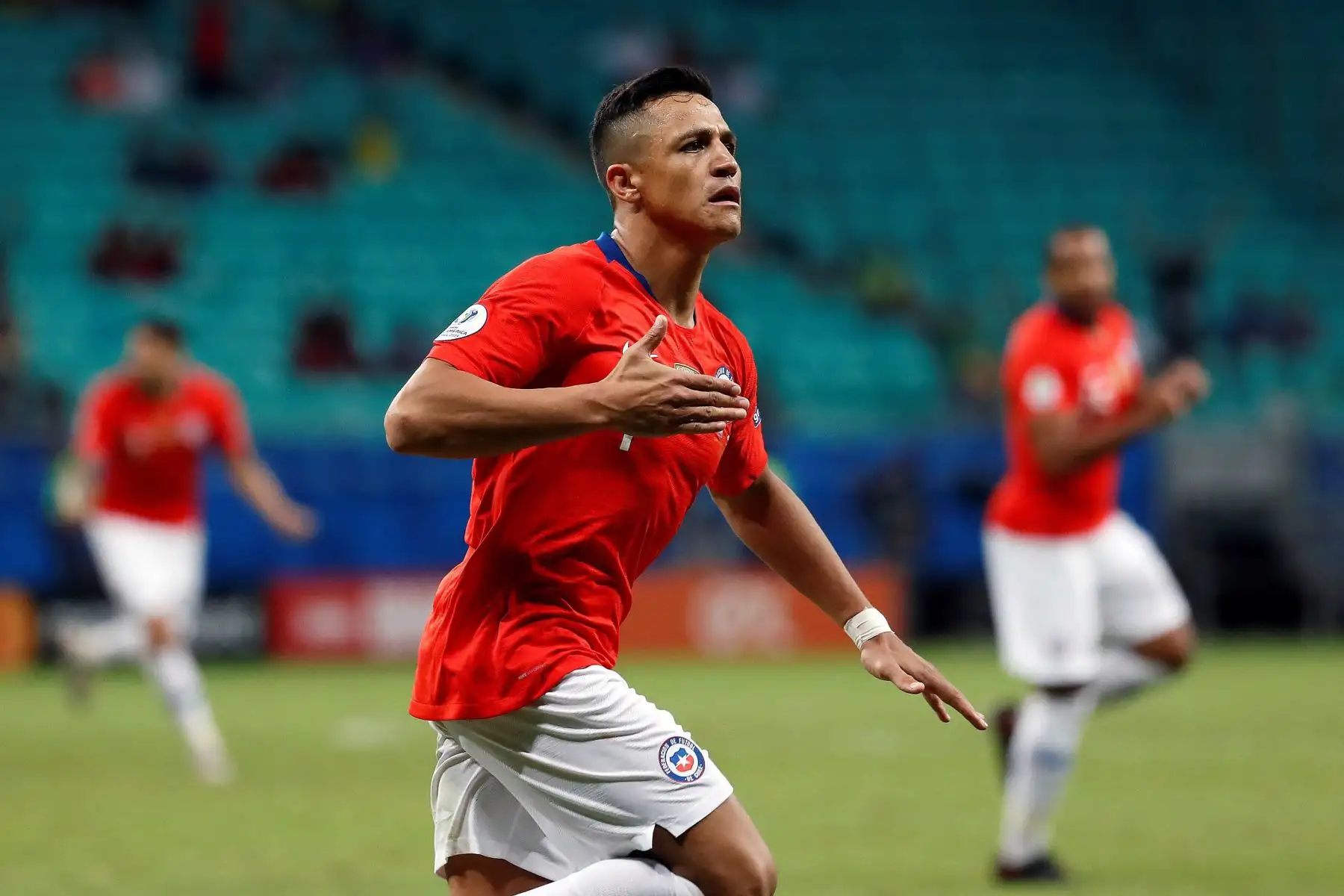 El jugador de Chile celebra Alexis Sánchez un gol durante el partido Ecuador-Chile del Grupo C de la Copa América, en el Estadio Arena Fonte Nova de Salvador, Brasil.Foto:EFE
