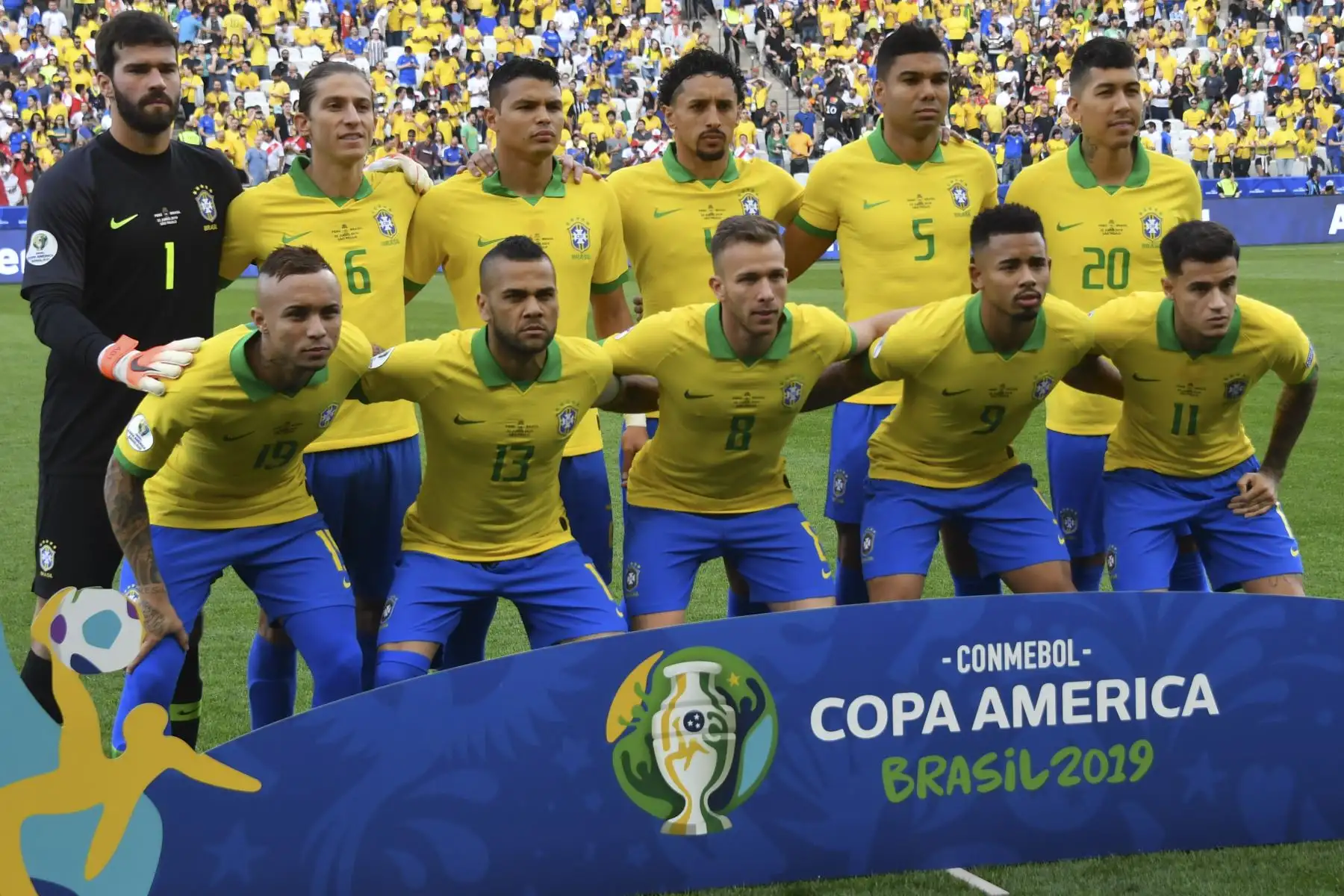 Los jugadores de Brasil posan para las fotos antes de su partido de torneo de fútbol de la Copa América contra Perú.
Foto:AFP