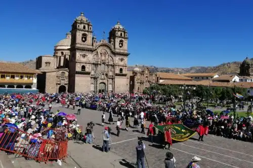 La plaza mayor de Cusco será, este domingo 1 de marzo, escenario de un pasacalle solidario para acopiar donaciones de víveres a favor de los damnificados por el aluvión en el distrito de Santa Teresa, ubicado en la provincia de La Convención.
