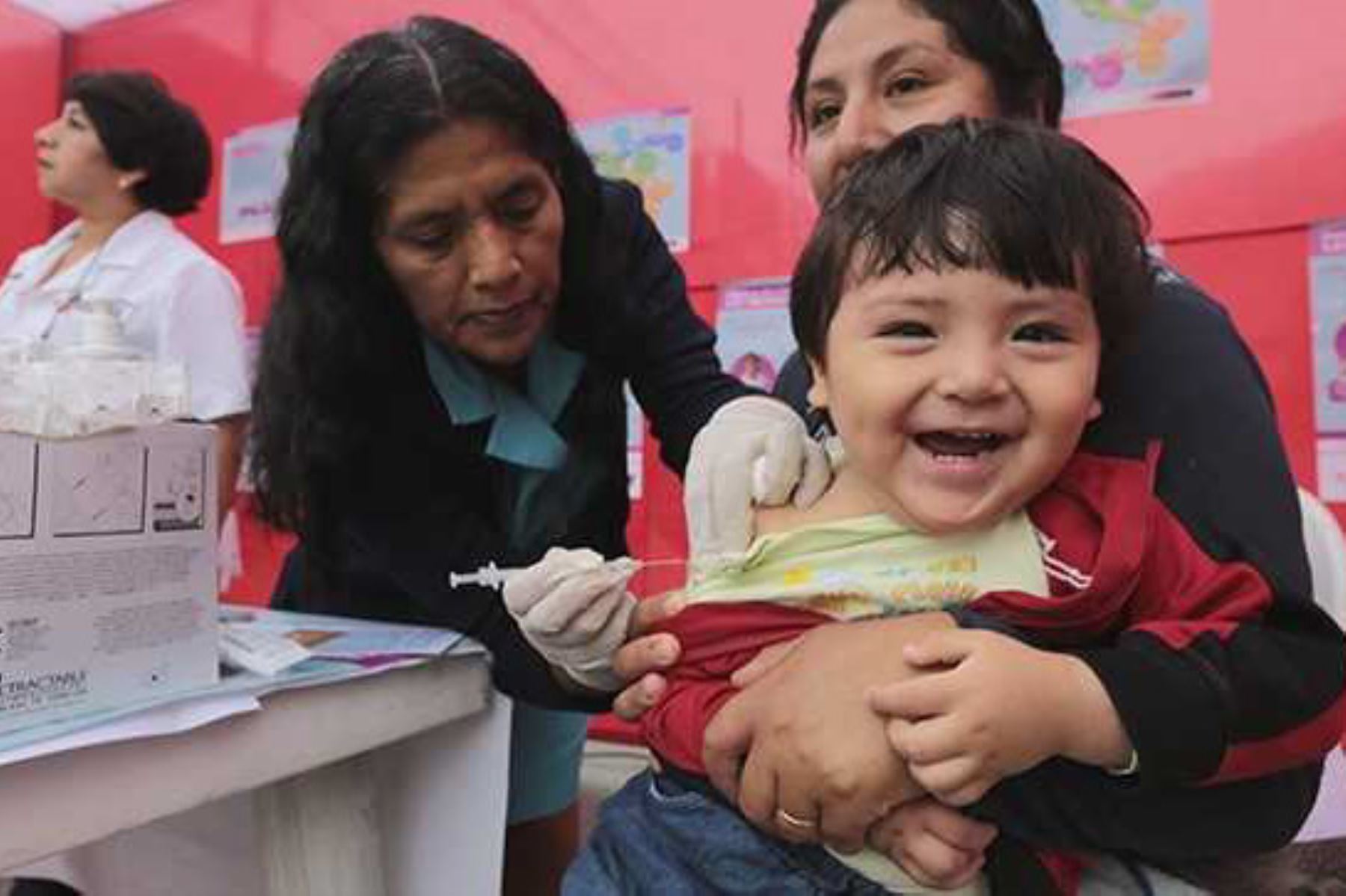 Vacunación será preferentemente a la población vulnerable. Foto: Minsa