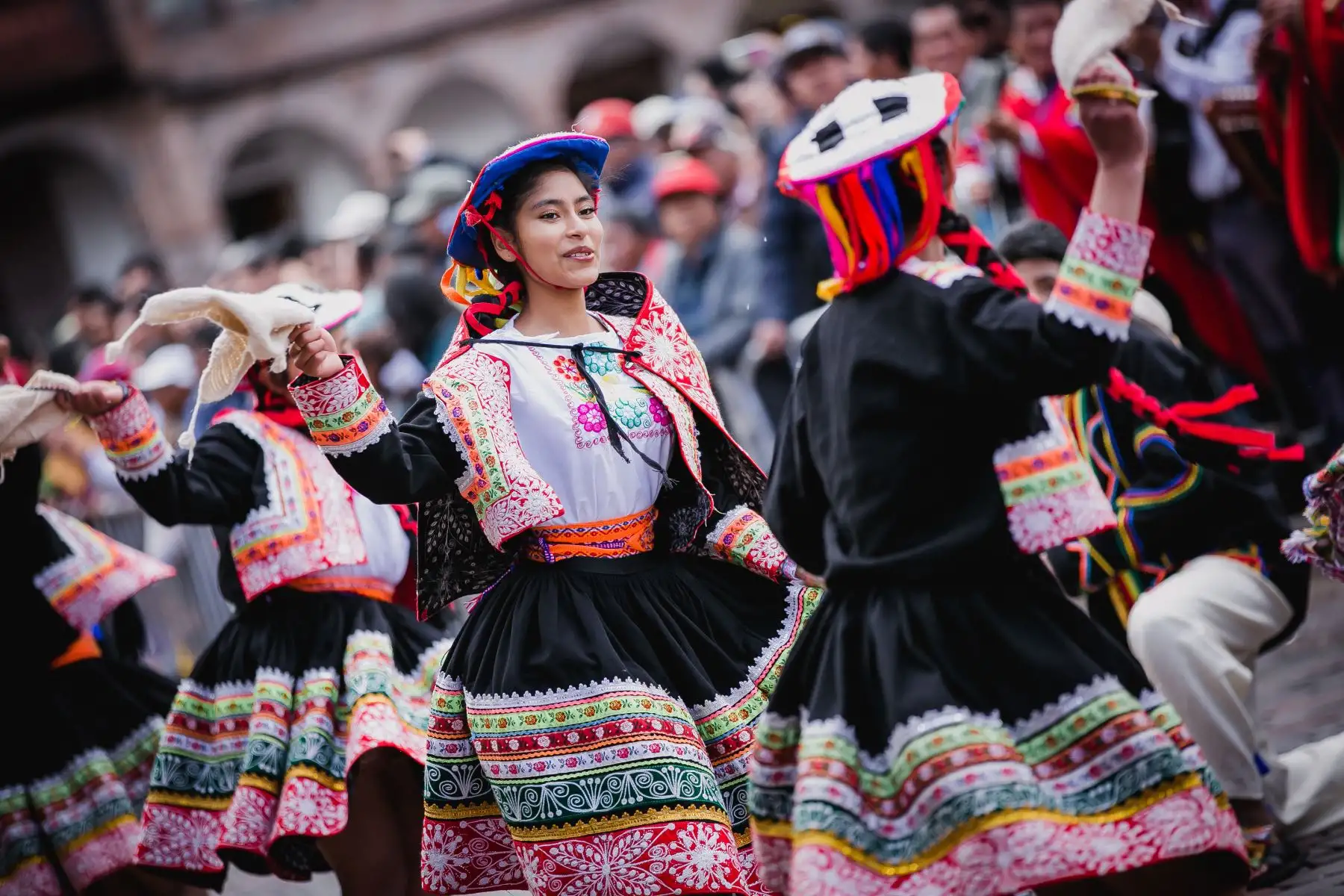 Cada 24 de junio el Cusco se viste de gala para rendir homenaje al Sol dios supremo en la cultura Inca. El sonido de los pututos, los danzarines provenientes de los cuatro suyos. Foto: ANDINA/EMUFEC