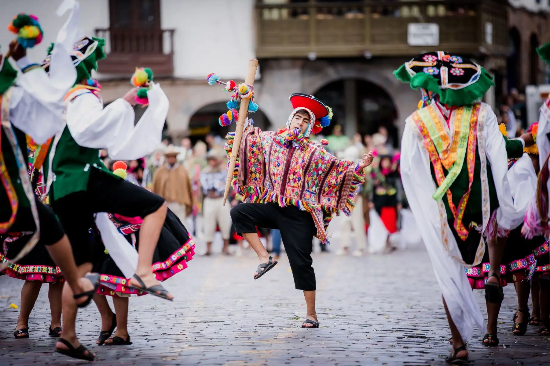 Cada 24 de junio el Cusco se viste de gala para rendir homenaje al Sol dios supremo en la cultura Inca. El sonido de los pututos, los danzarines provenientes de los cuatro suyos. Foto: ANDINA/EMUFEC