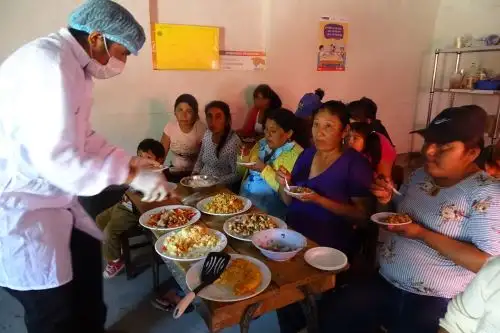 Enseñan a preparar platos con alto valor nutricional en Lambayeque. ANDINA/Difusión