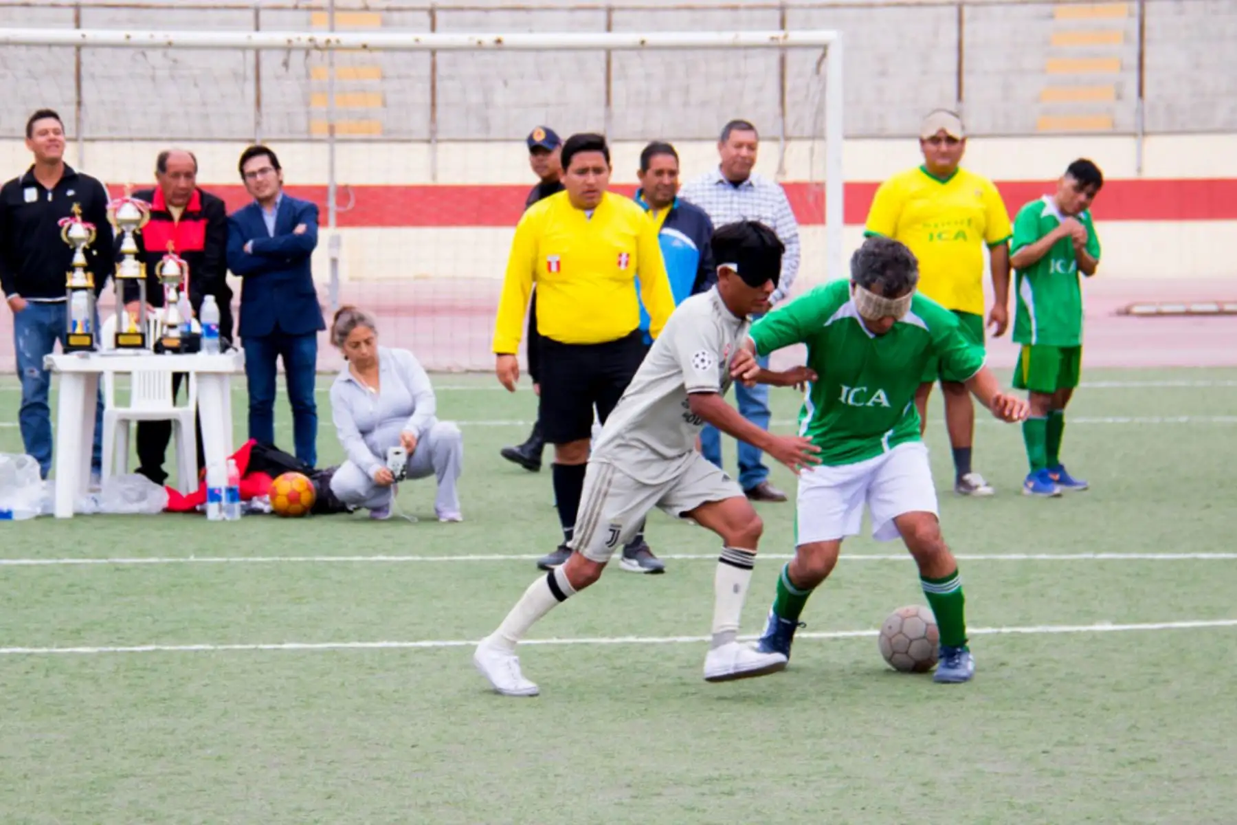 Selecciones de cuatro equipos de fútbol compuesto por invidentes, participaron del primer campeonato organizado en Chimbote, Áncash. Foto:ANDINA/Difusión