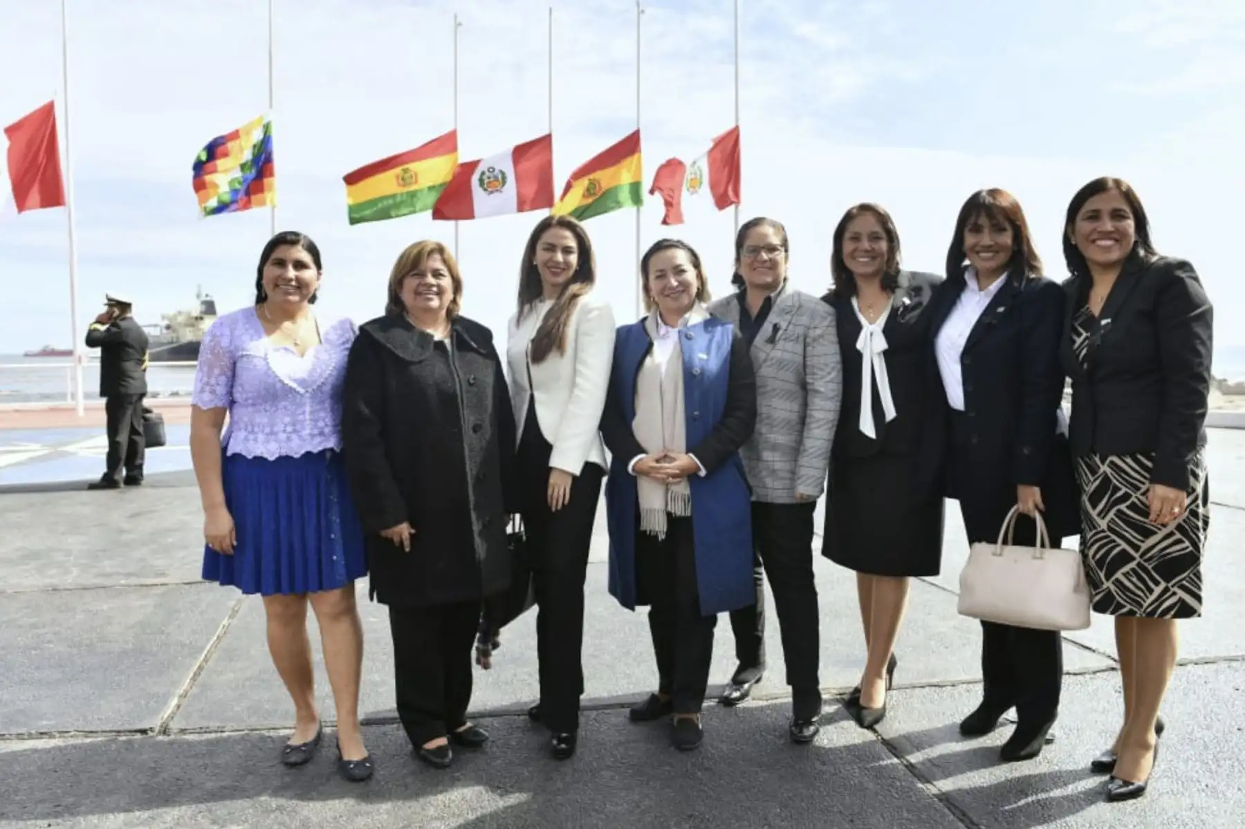 Fotografía Oficial del Encuentro Presidencial y V Gabinete Binacional Perú-Bolivia. Foto: ANDINA/ Prensa Presidencia