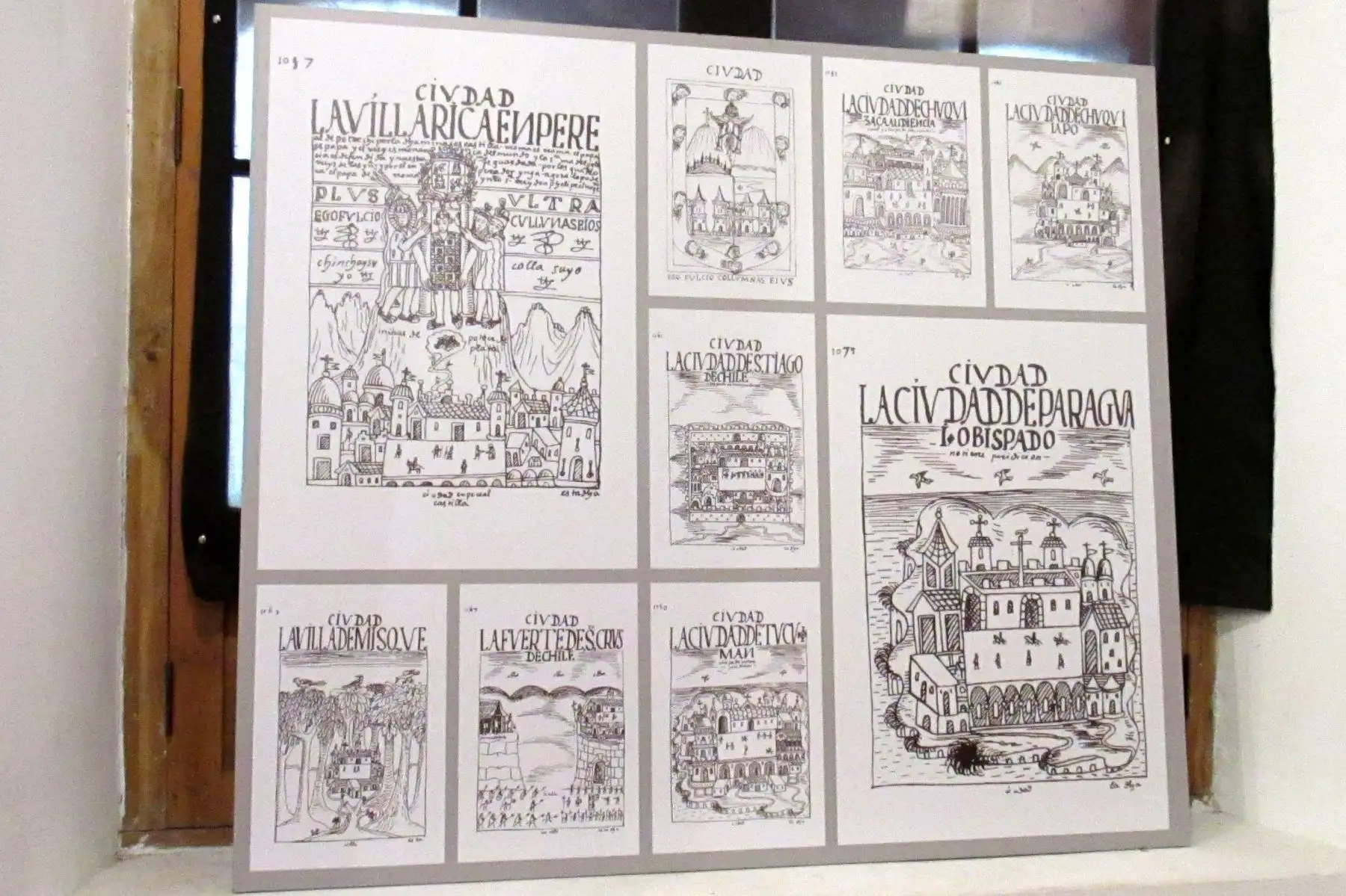 Fotografía de algunas ilustraciones del manuscrito "Nueva crónica y buen Gobierno", del cronista indígena Felipe Huaman Poma de Ayala, durante una exposiciónen La Paz (Bolivia). Foto: EFE