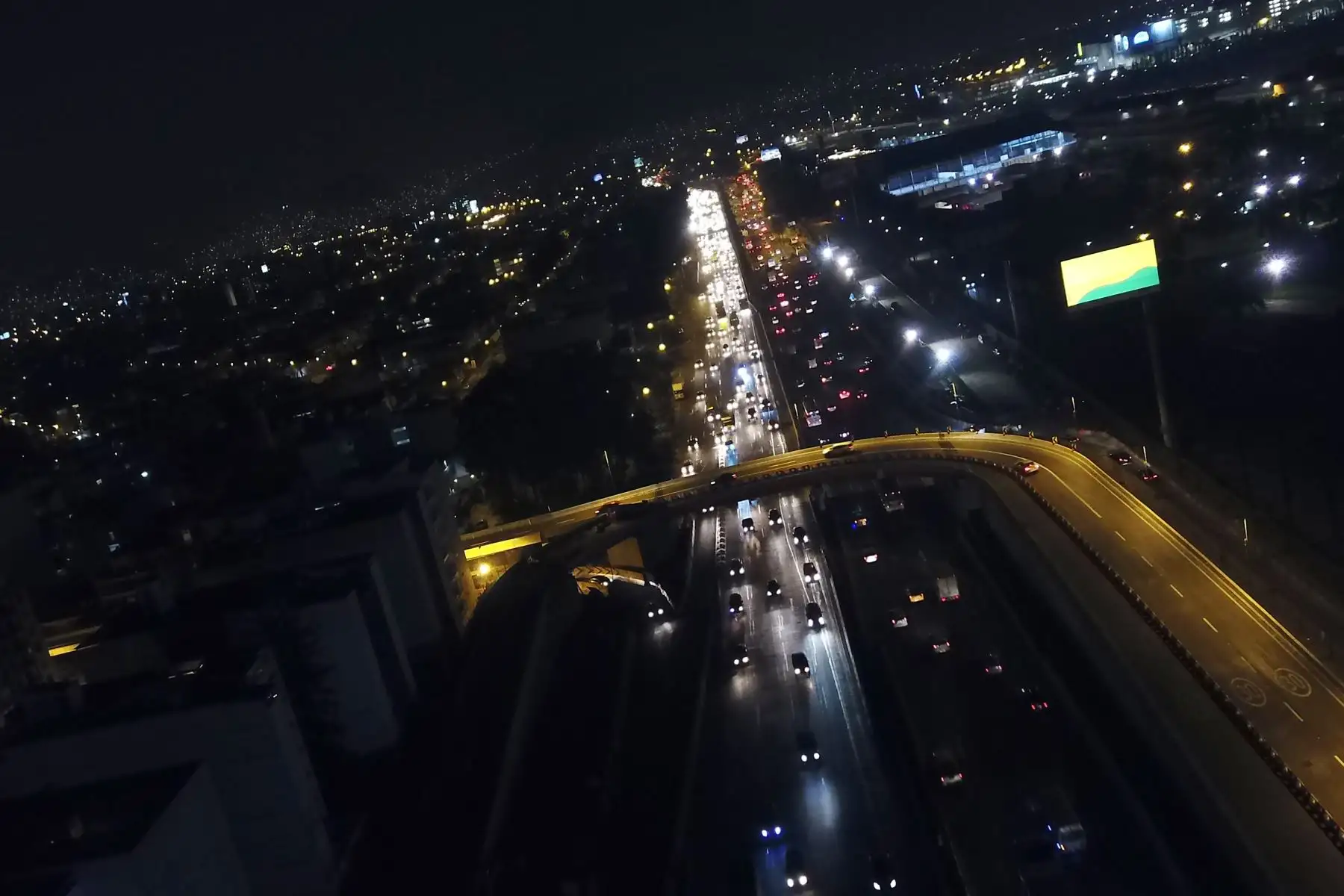 Habilitación del viaducto a desnivel El Derby, que beneficia a más de 400,000 personas que circulan a diario entre Surco y San Borja.Foto:ANDINA/Juan Carlos Guzman
