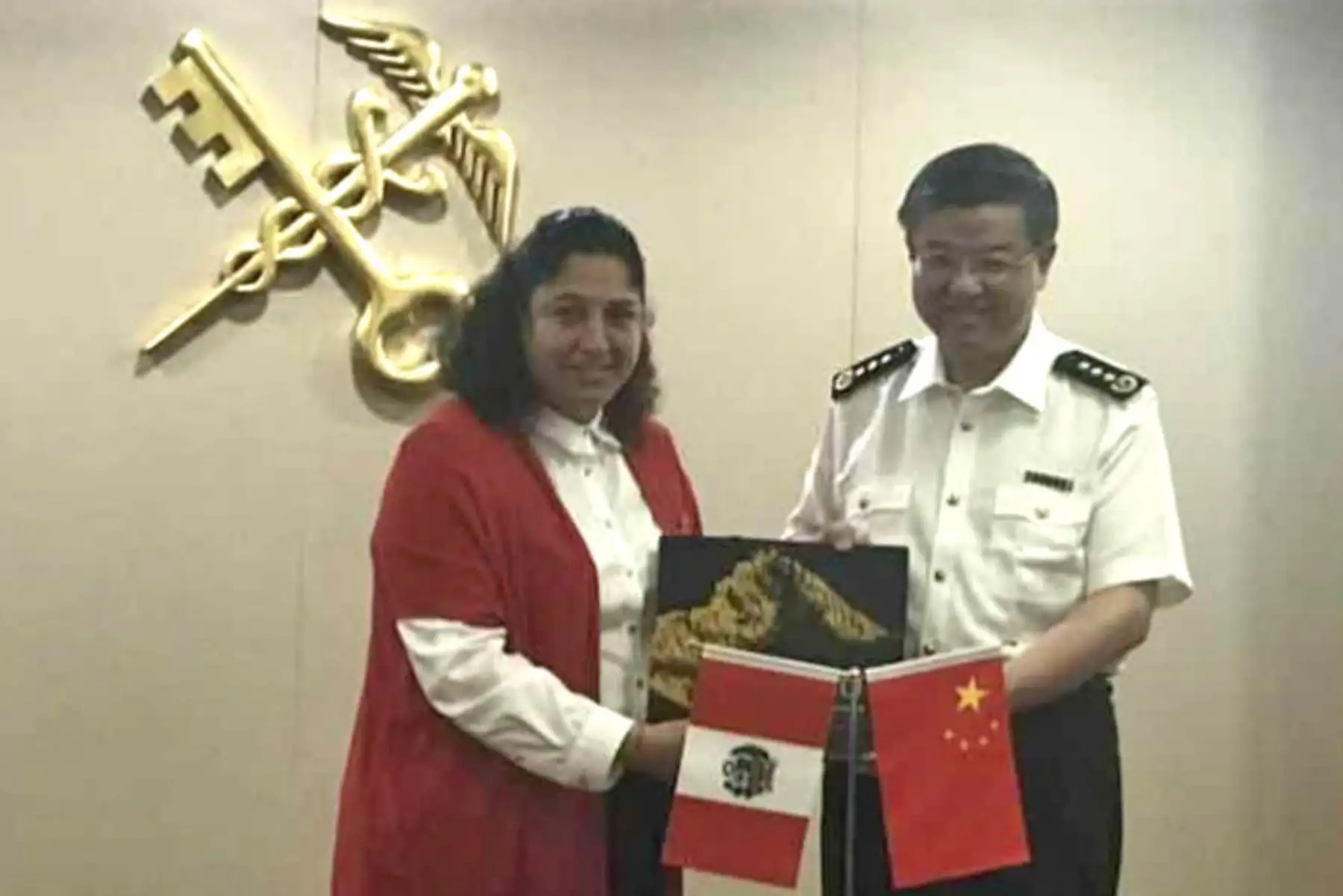 Ministra de Agricultura, Fabiola Muñoz, firmó protocolo para la exportación de la quinua a China.