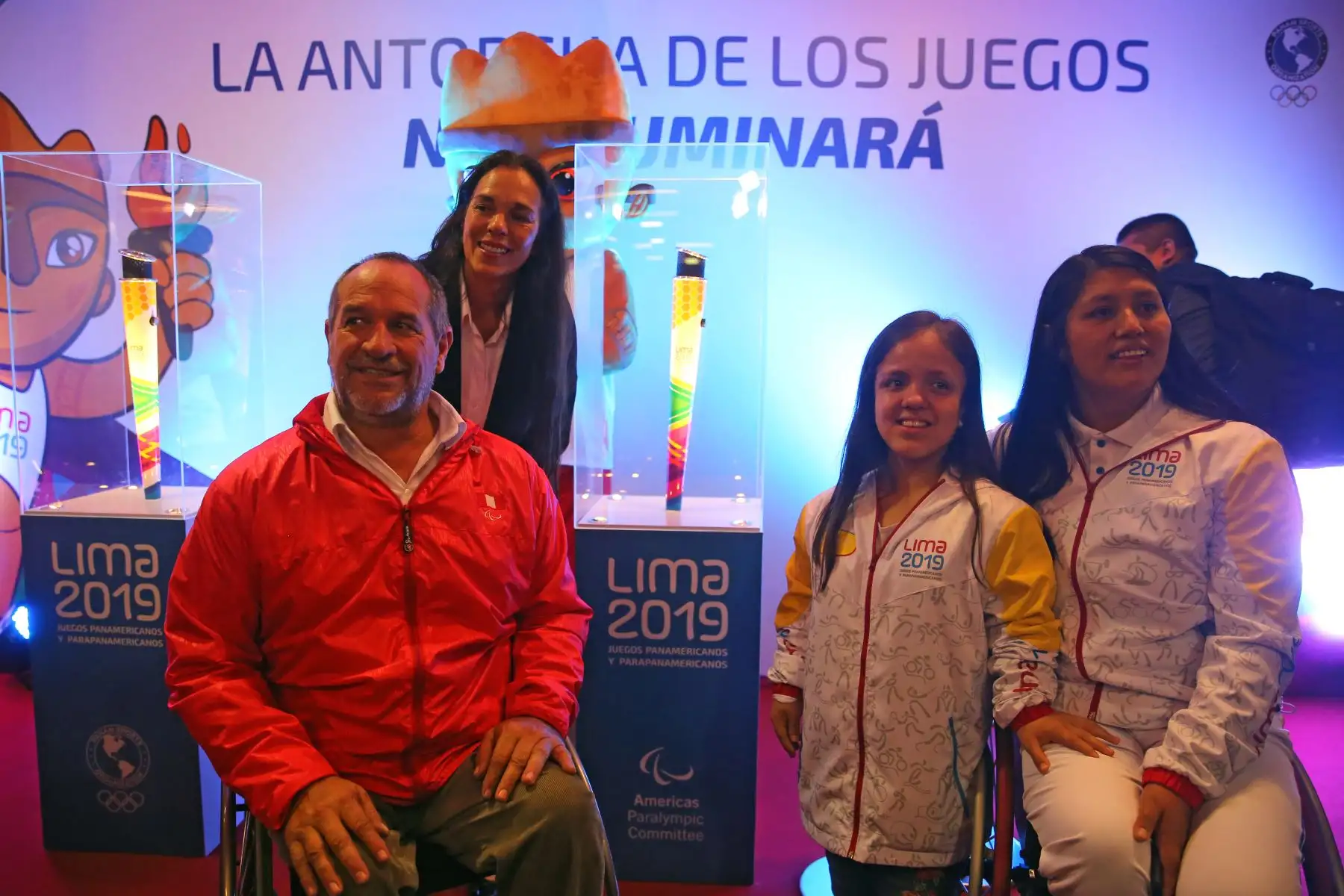 El comité organizador de los Juegos Lima 2019, presento las Antorchas Panamericana y Parapanamericana que recorrerá 26 ciudades de la costa,sierra y selva del país.Foto: ANDINA/Vidal Tarqui