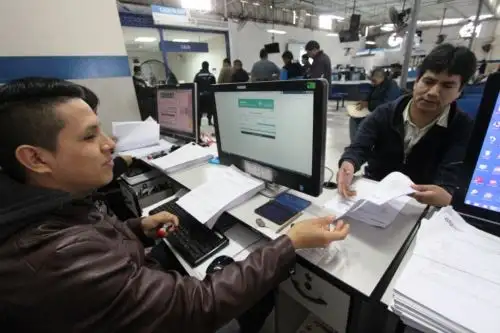 Este lunes se reanuda emisión de licencias de conducir para vehículos de 2 y 3 ruedas. Foto: ANDINA/Difusión.