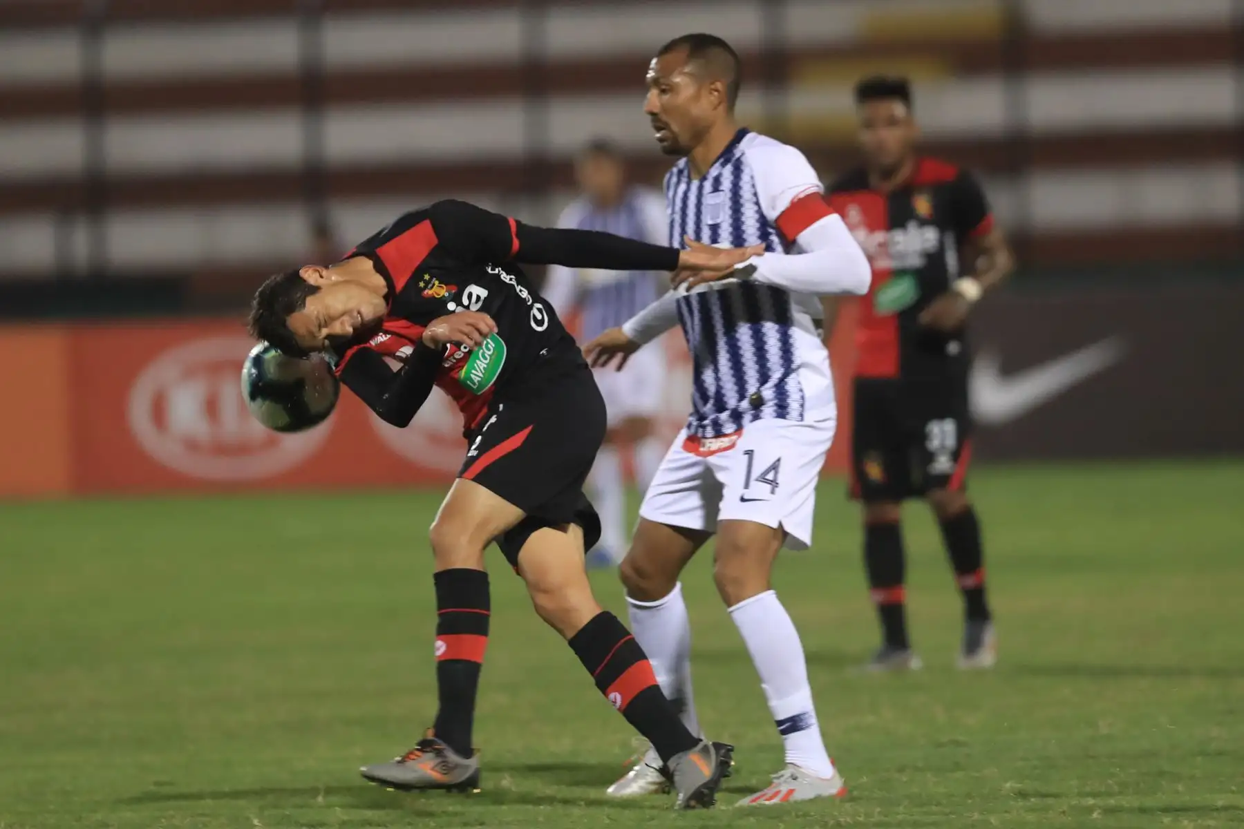 Alianza Lima empató con Melgar en el Callao por la Copa Bicentenario en encuentro jugado a puertas cerradas.

Foto: ANDINA/Juan Carlos Guzmán Negrini.