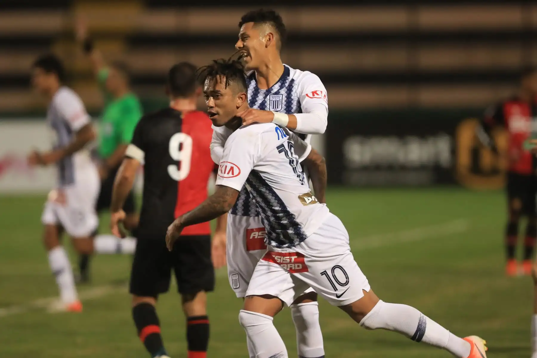 Alianza Lima empató con Melgar en el Callao por la Copa Bicentenario en encuentro jugado a puertas cerradas.

Foto: ANDINA/Juan Carlos Guzmán Negrini.