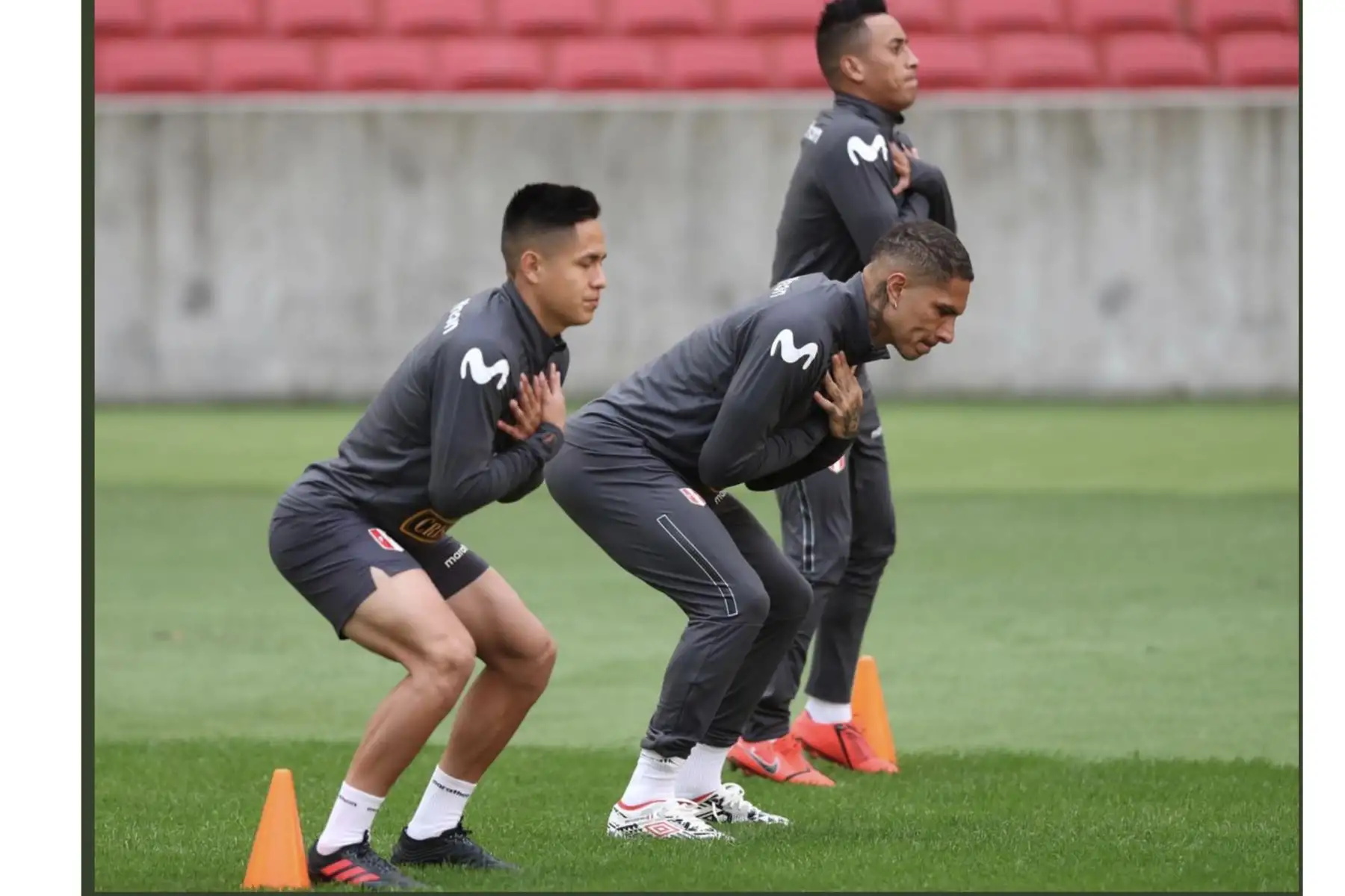 Selección Peruana entrena en el estadio Beira Rio de Porto Alegre con miras a su duelo ante Chile por las semifinales de la Copa America.Foto:ANDINA/SPF
.