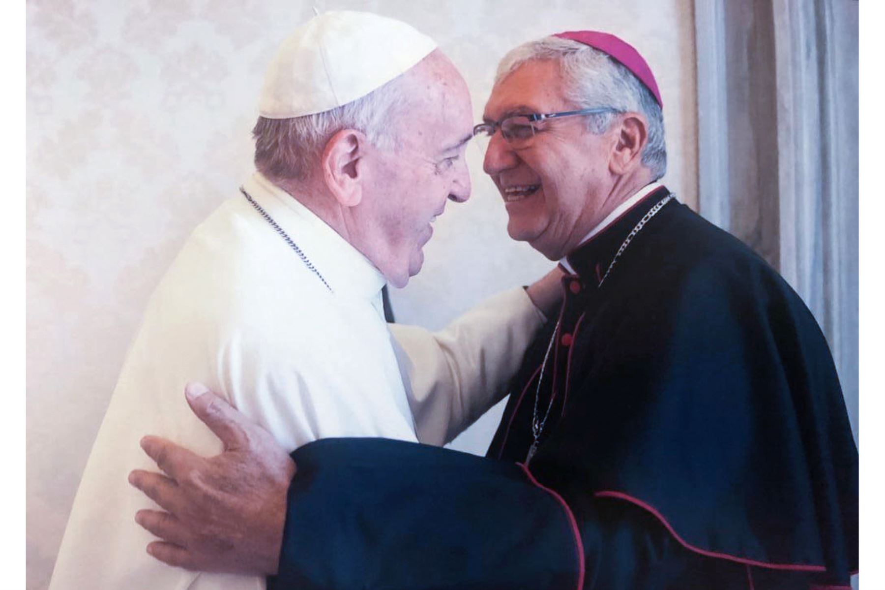 Papa Francisco recibe en audiencia al Arzobispo de Lima Carlos Castillo. Foto: ANDINA/Difusión