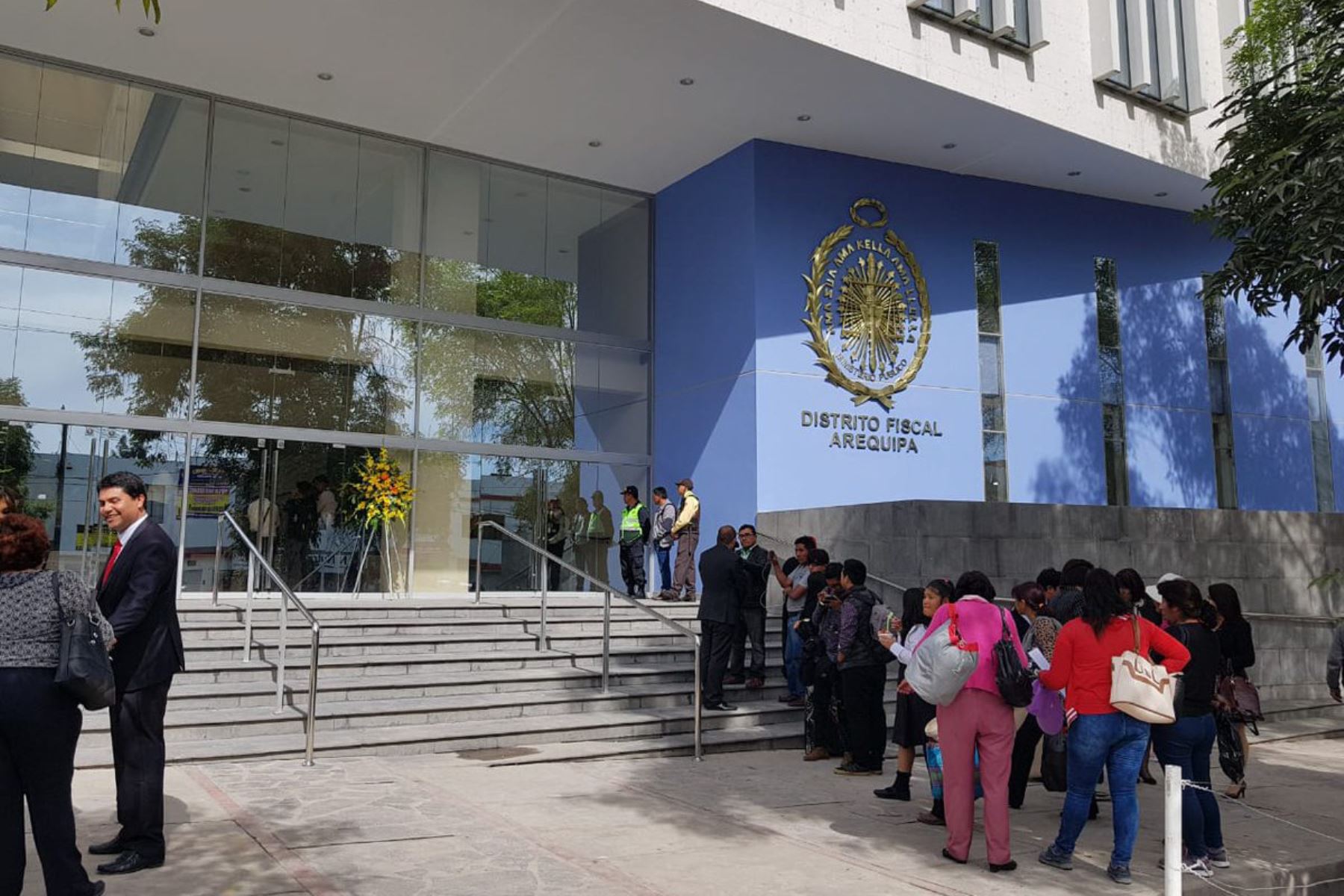 Ministerio Público denuncia que desconocidos atacaron casa de fiscal en Arequipa. ANDINA/Difusión