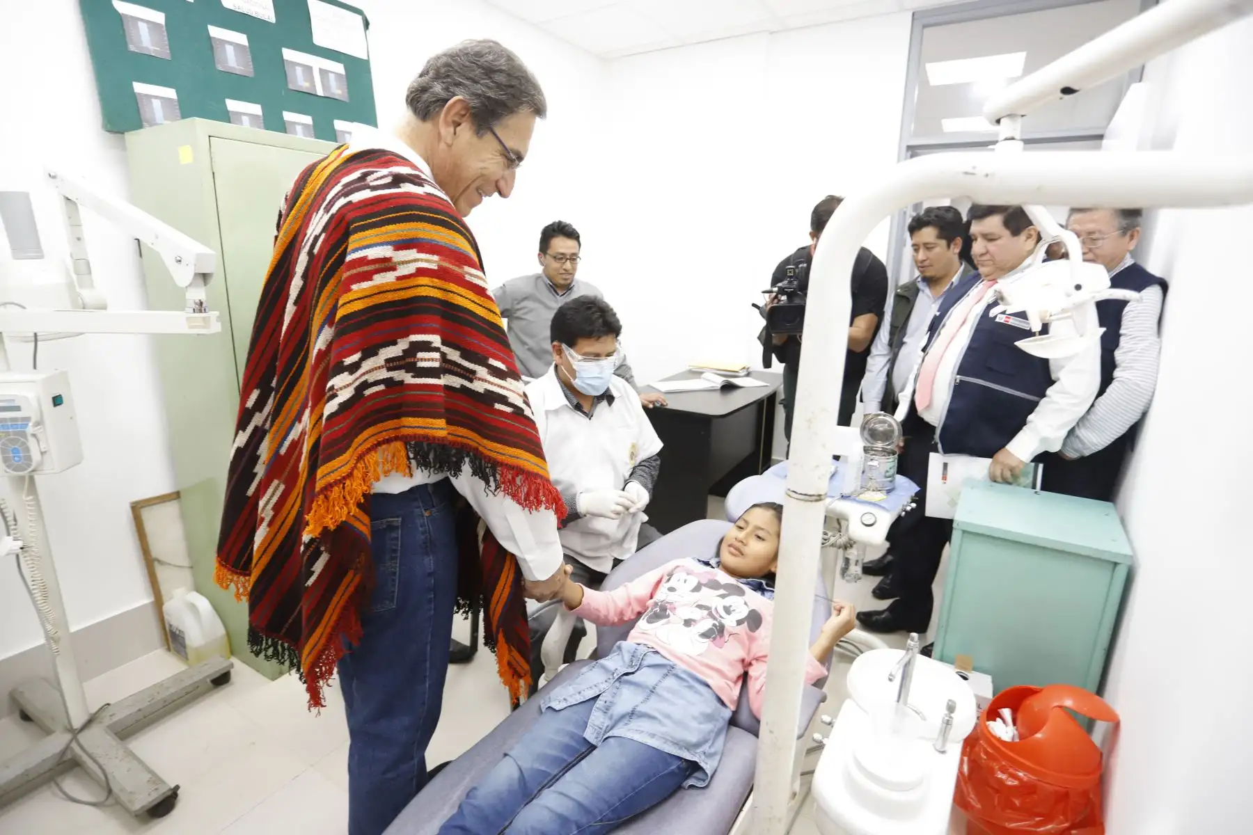 El presidente Martín Vizcarra inspeccionó el centro de salud de contingencia de Machu Picchu, región Cusco. Foto: Prensa Presidencia.